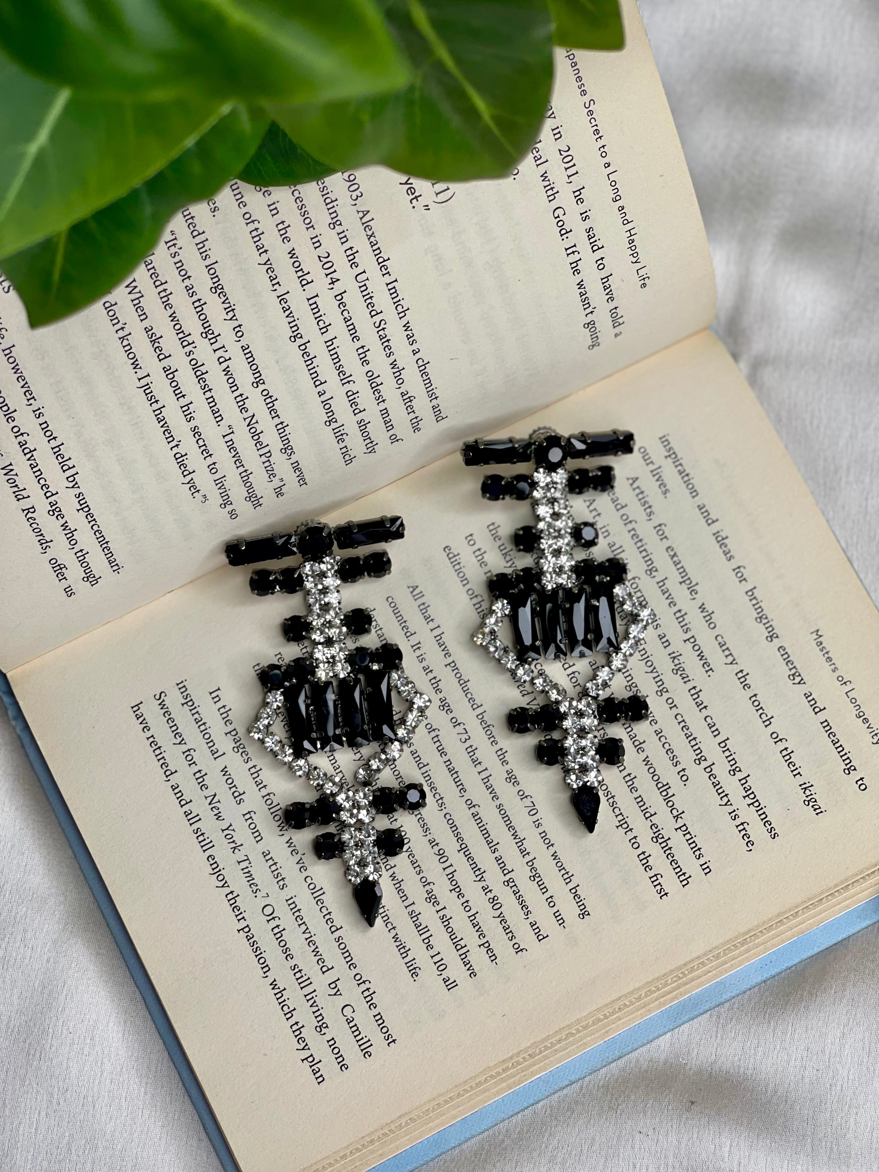 Black Royale Drop Earrings