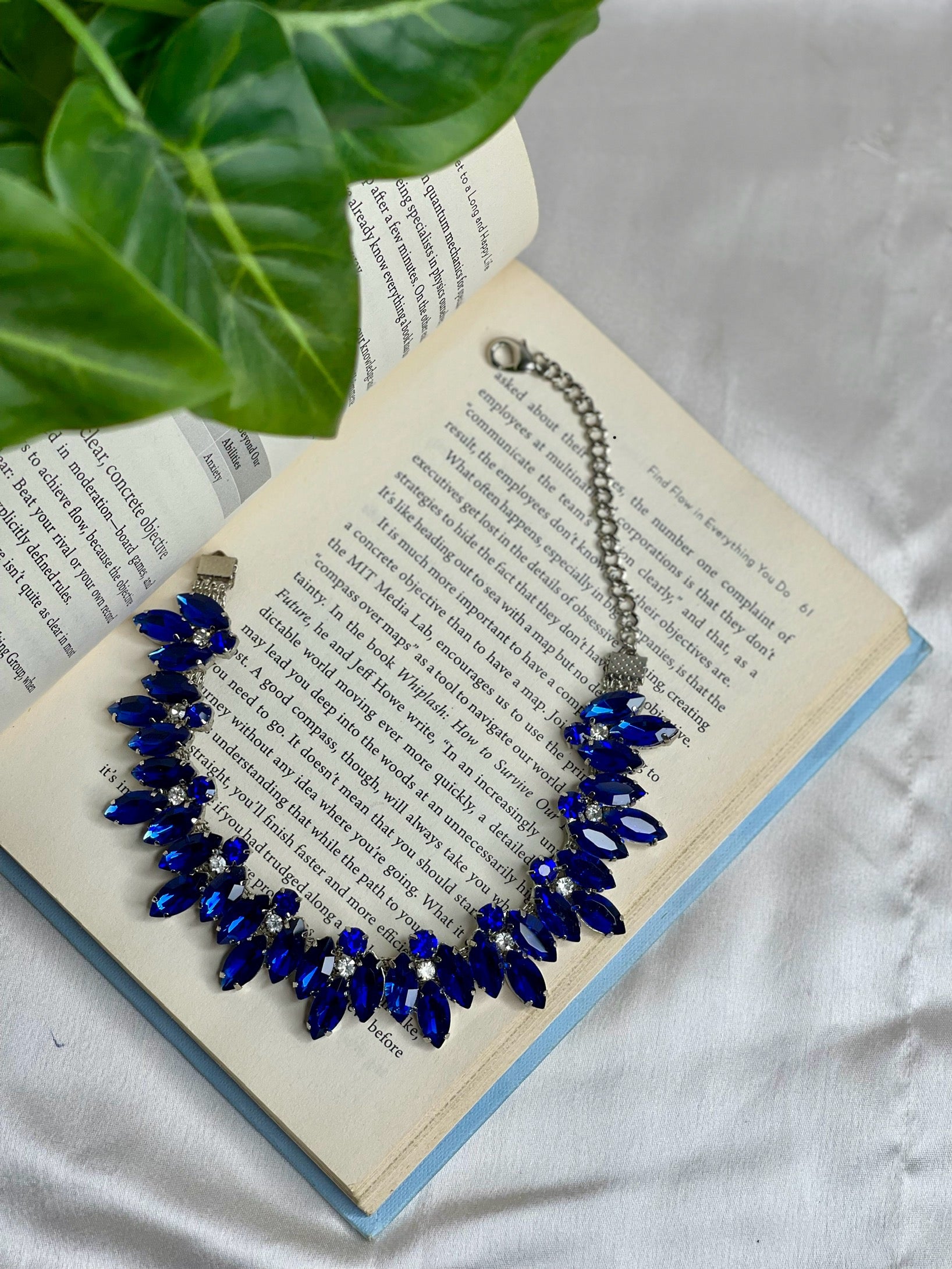 Navy Regal Neckpiece Set