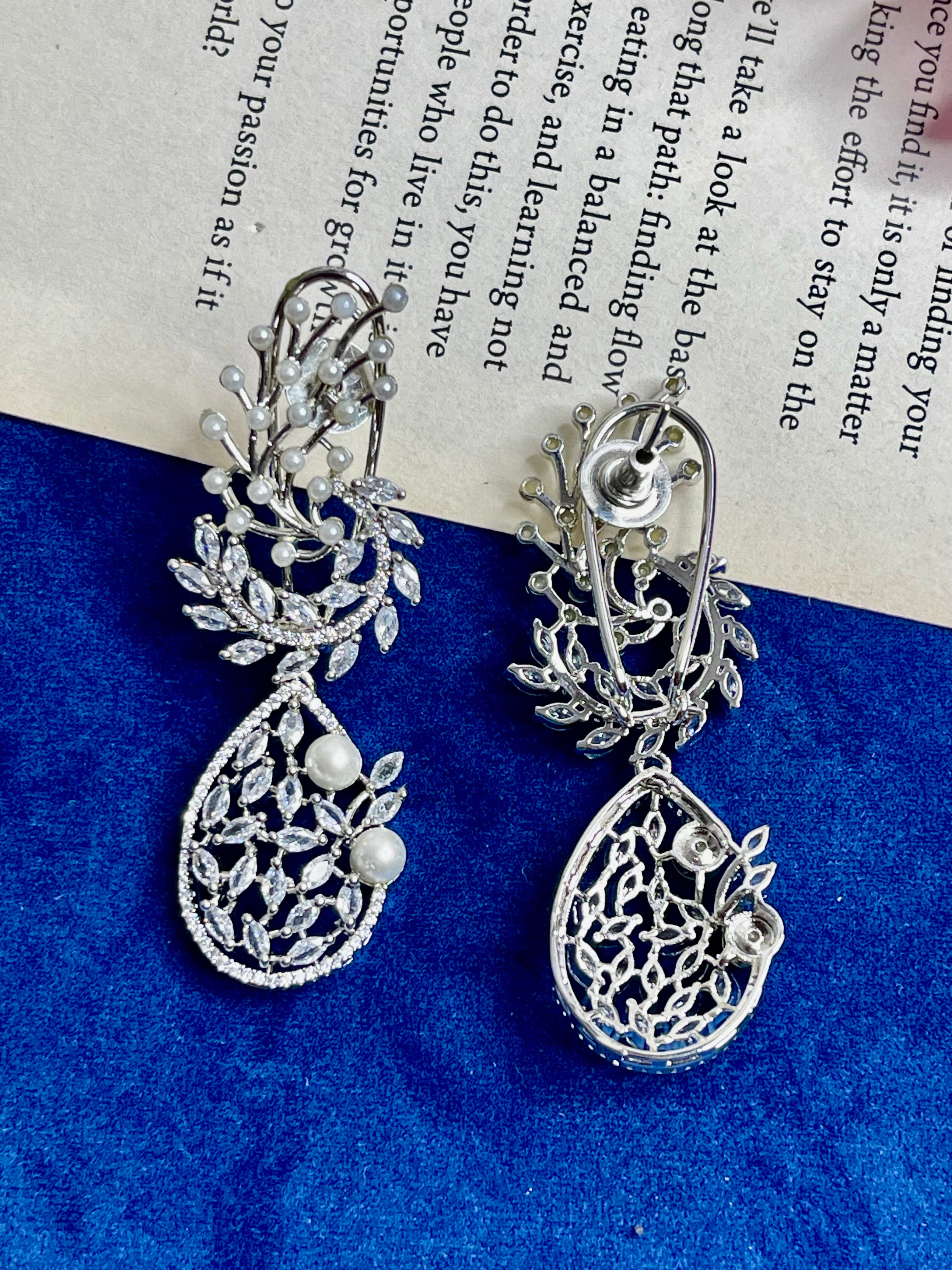 Frosted Silver Danglers Earrings