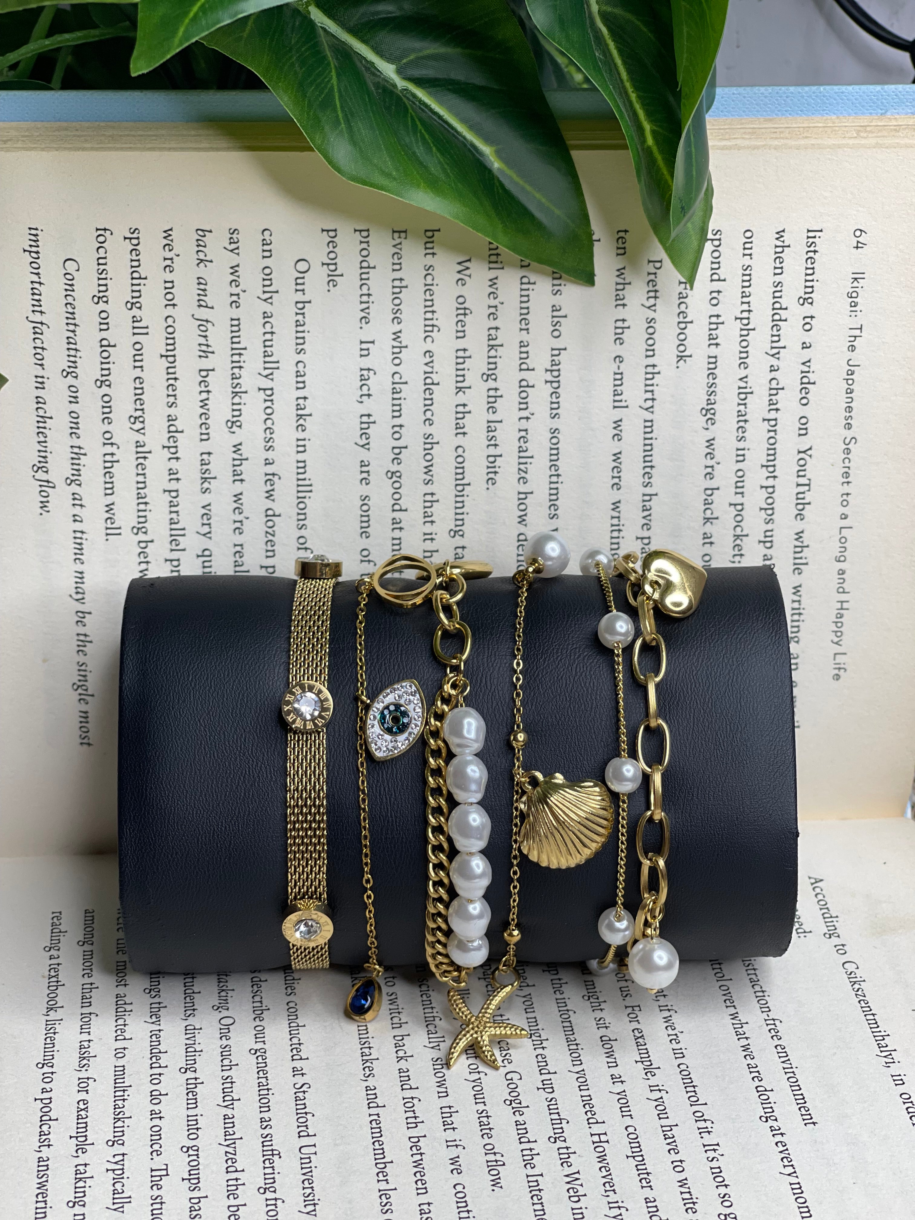 Pearl Glam Bracelet Stack