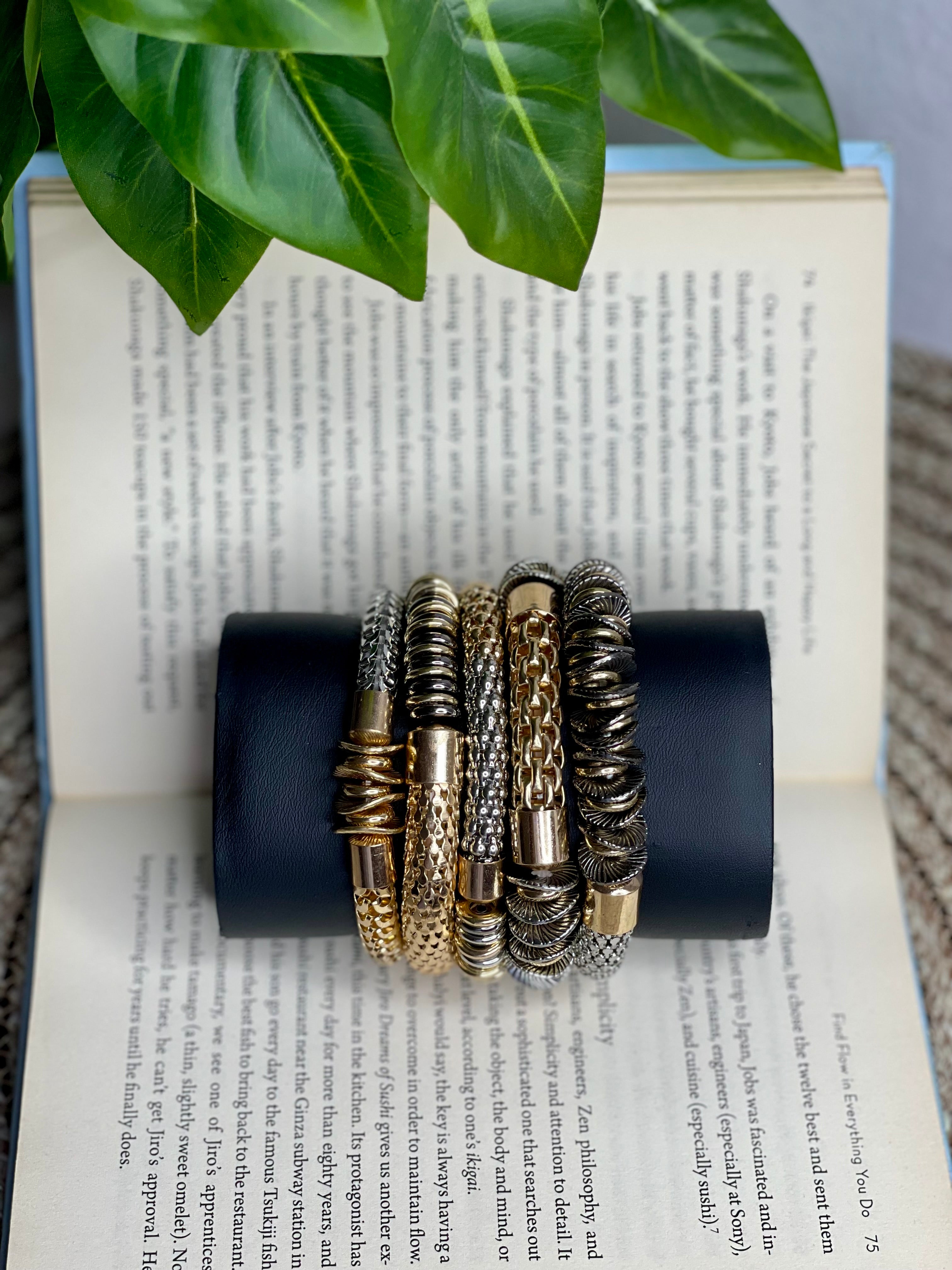Luxe Textured Mesh Coil Bracelet