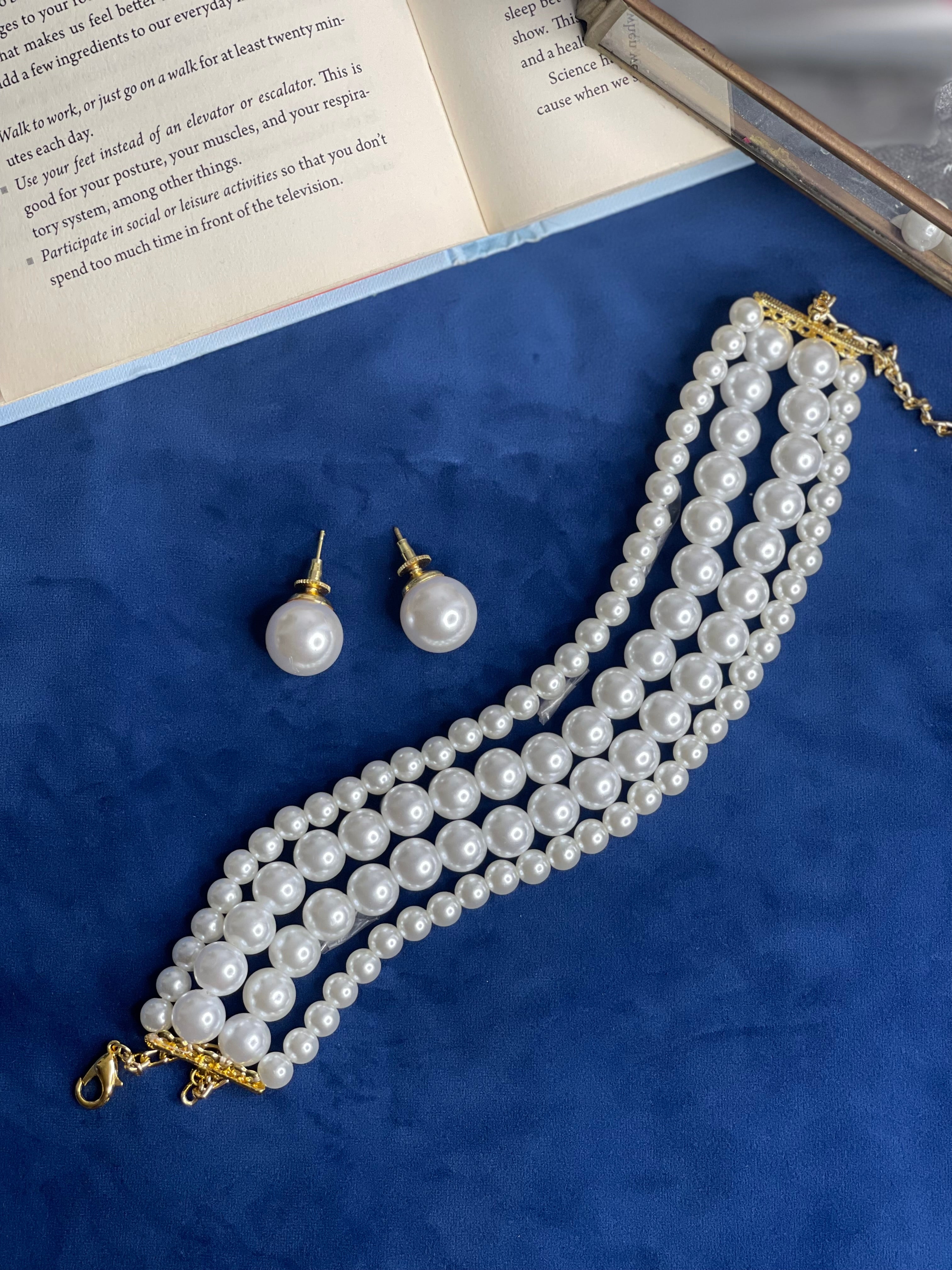 Pearl Layered Choker Set