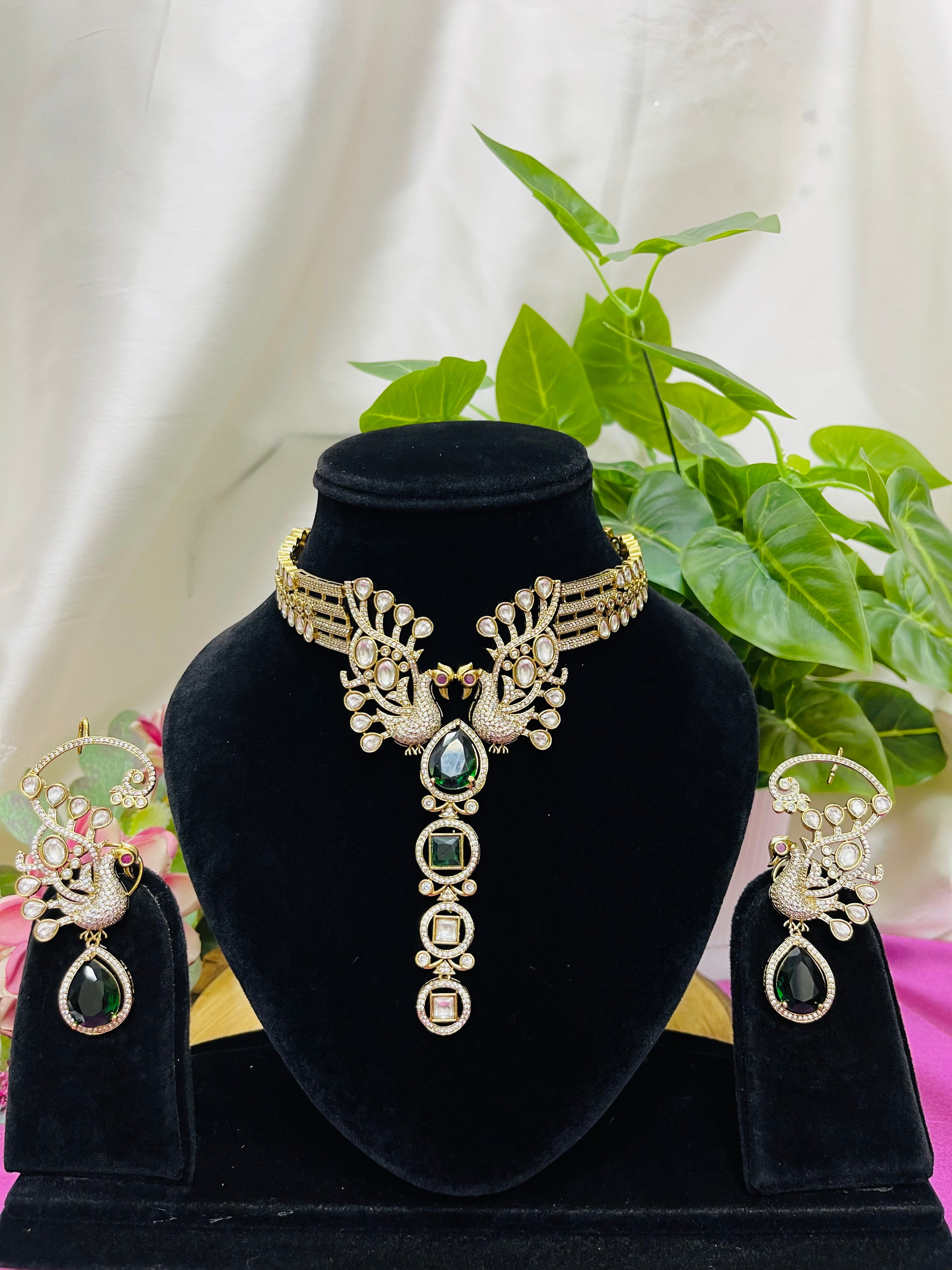 Emerald Peacock Statement Choker Set