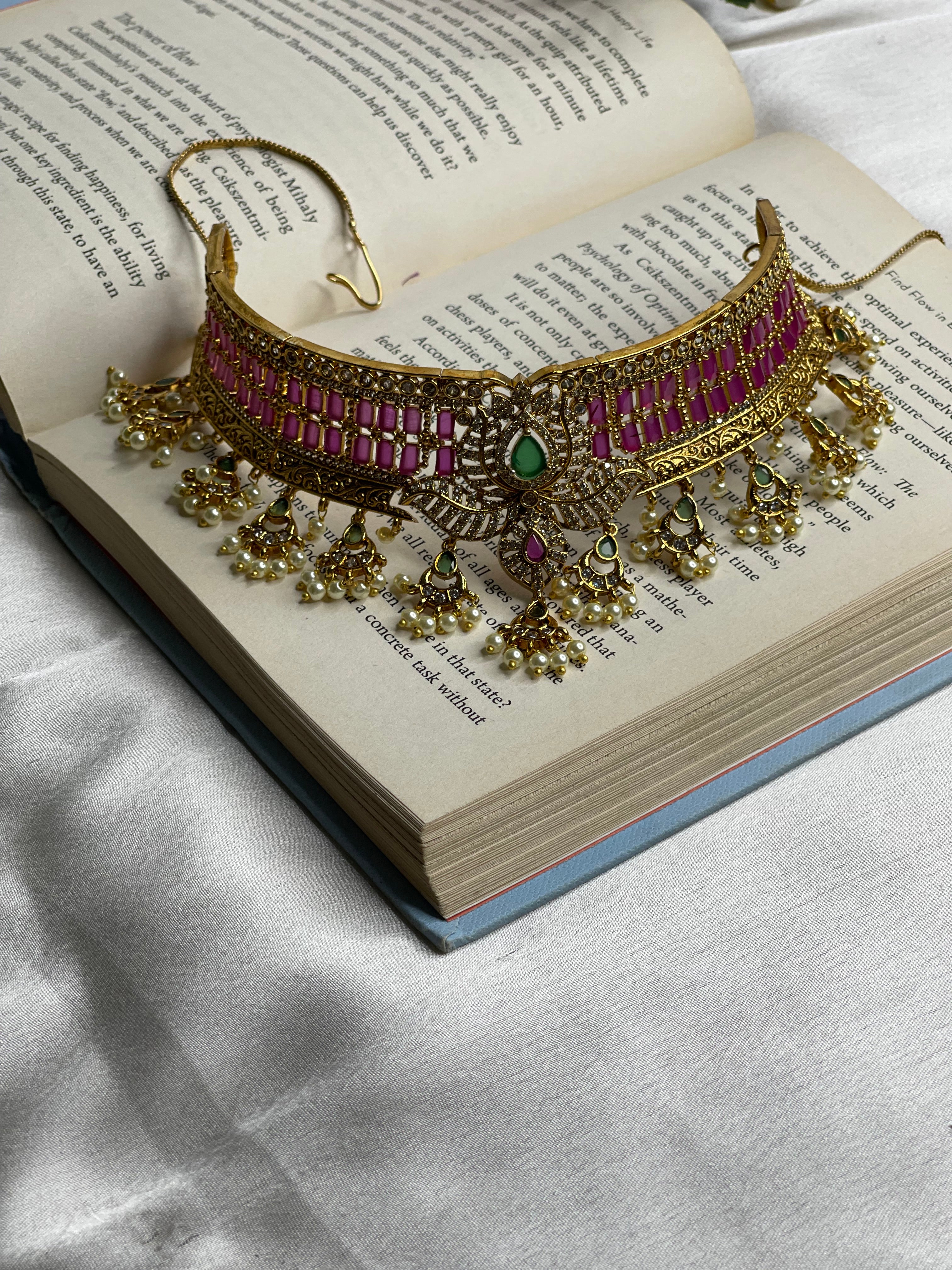 Rivaah Choker Set