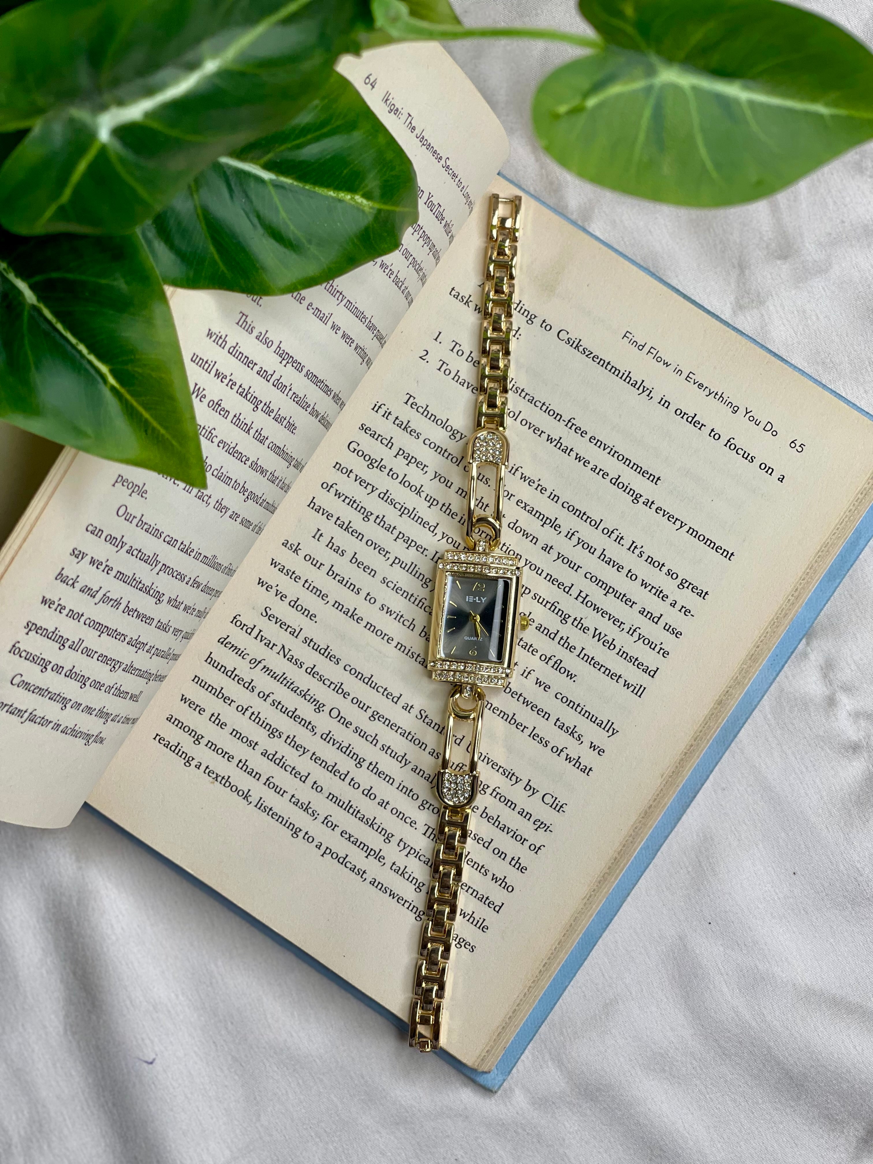 Black Luxe Pin Watch