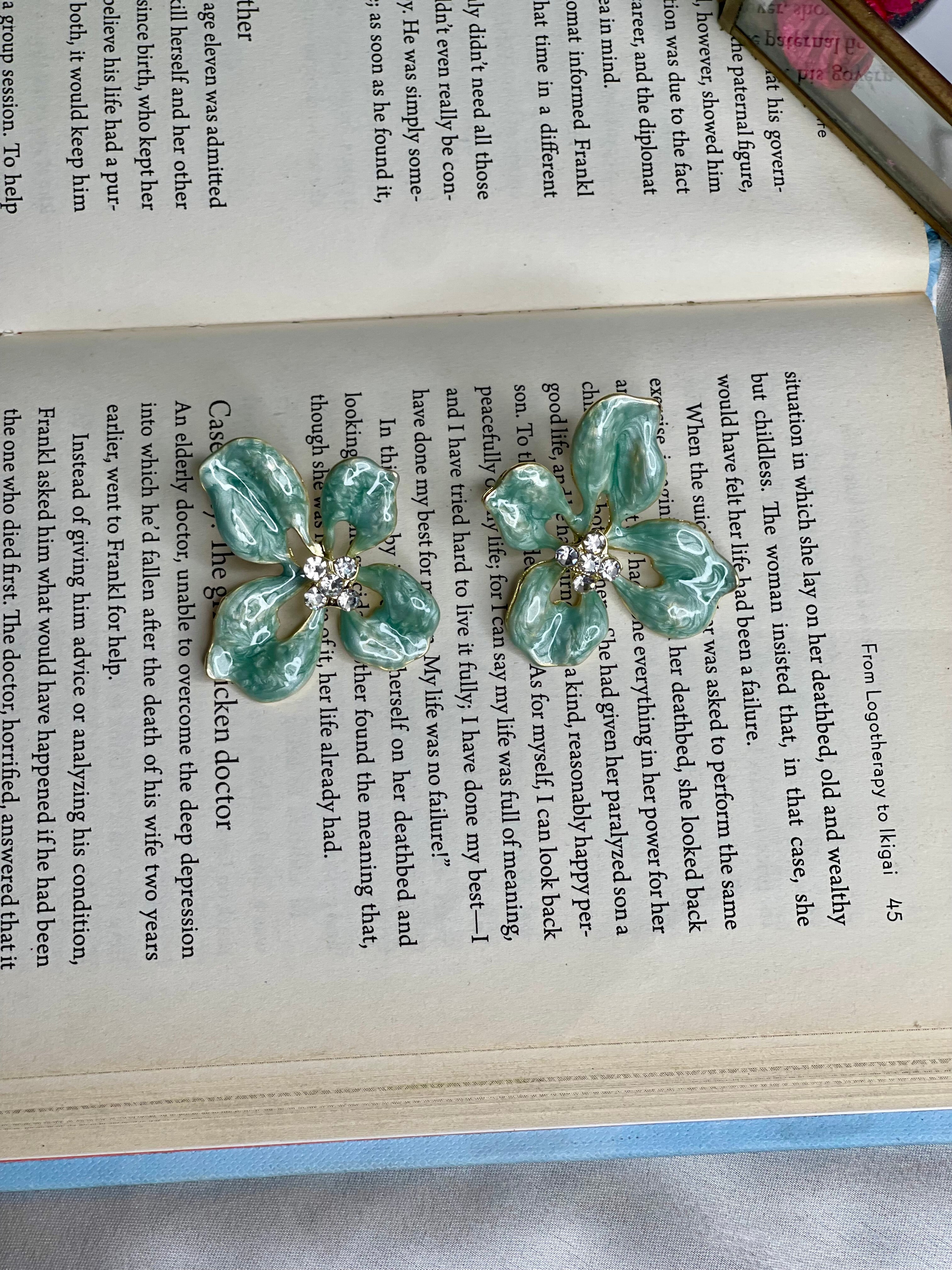 Mauve Green Floral Earrings