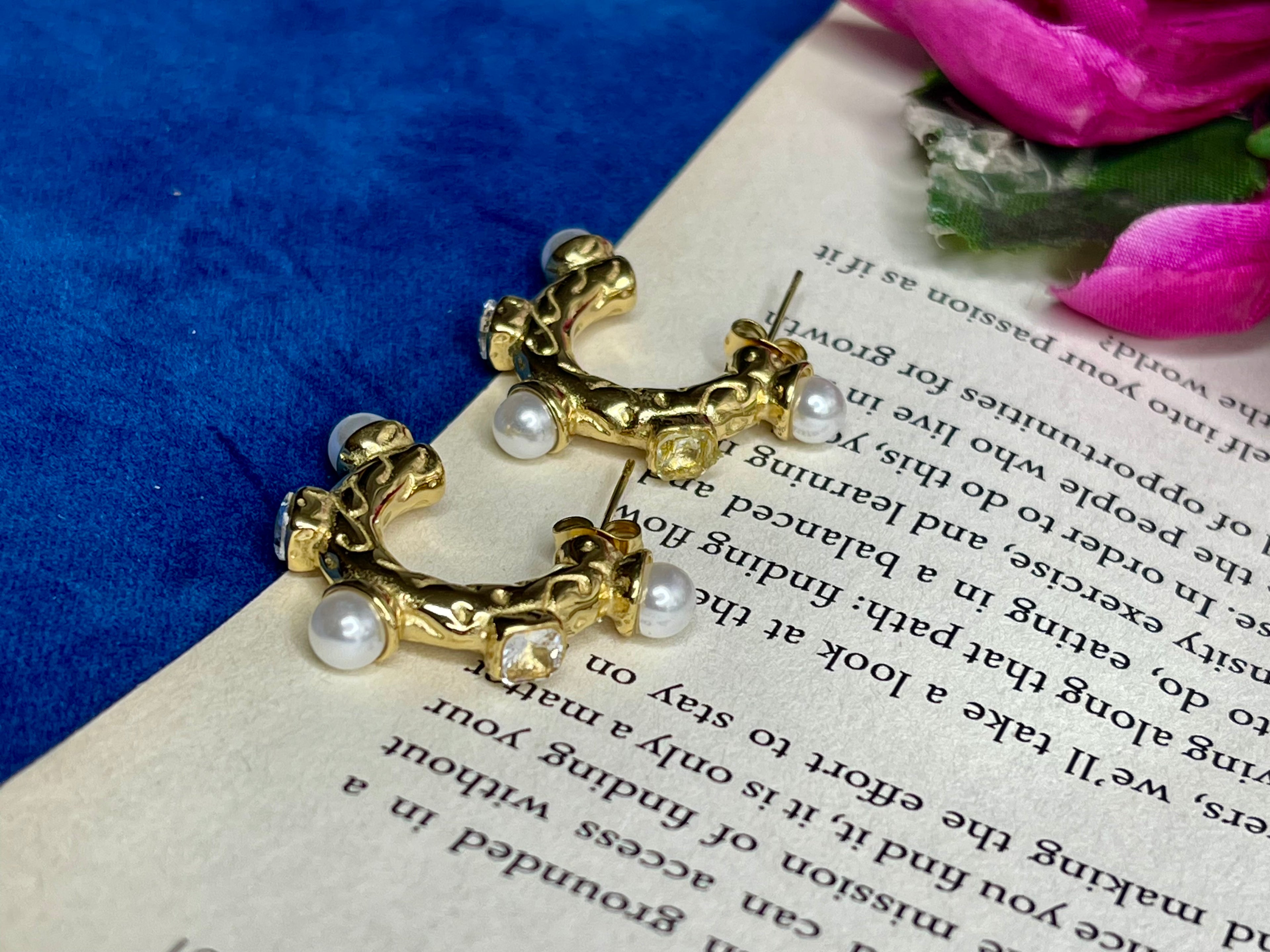 Pearl Edge Textured Hoops