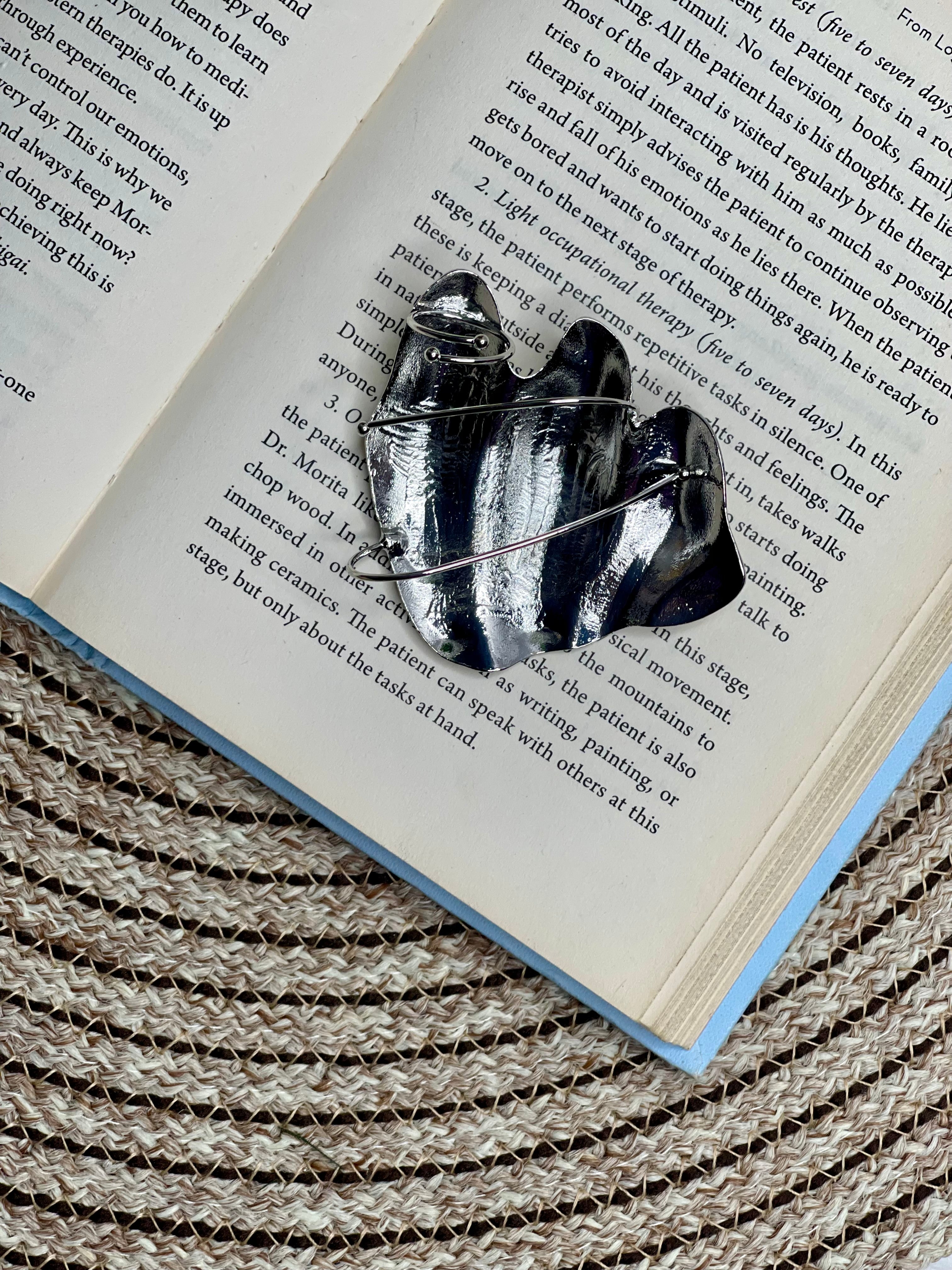 Black Abstract Statement Ring