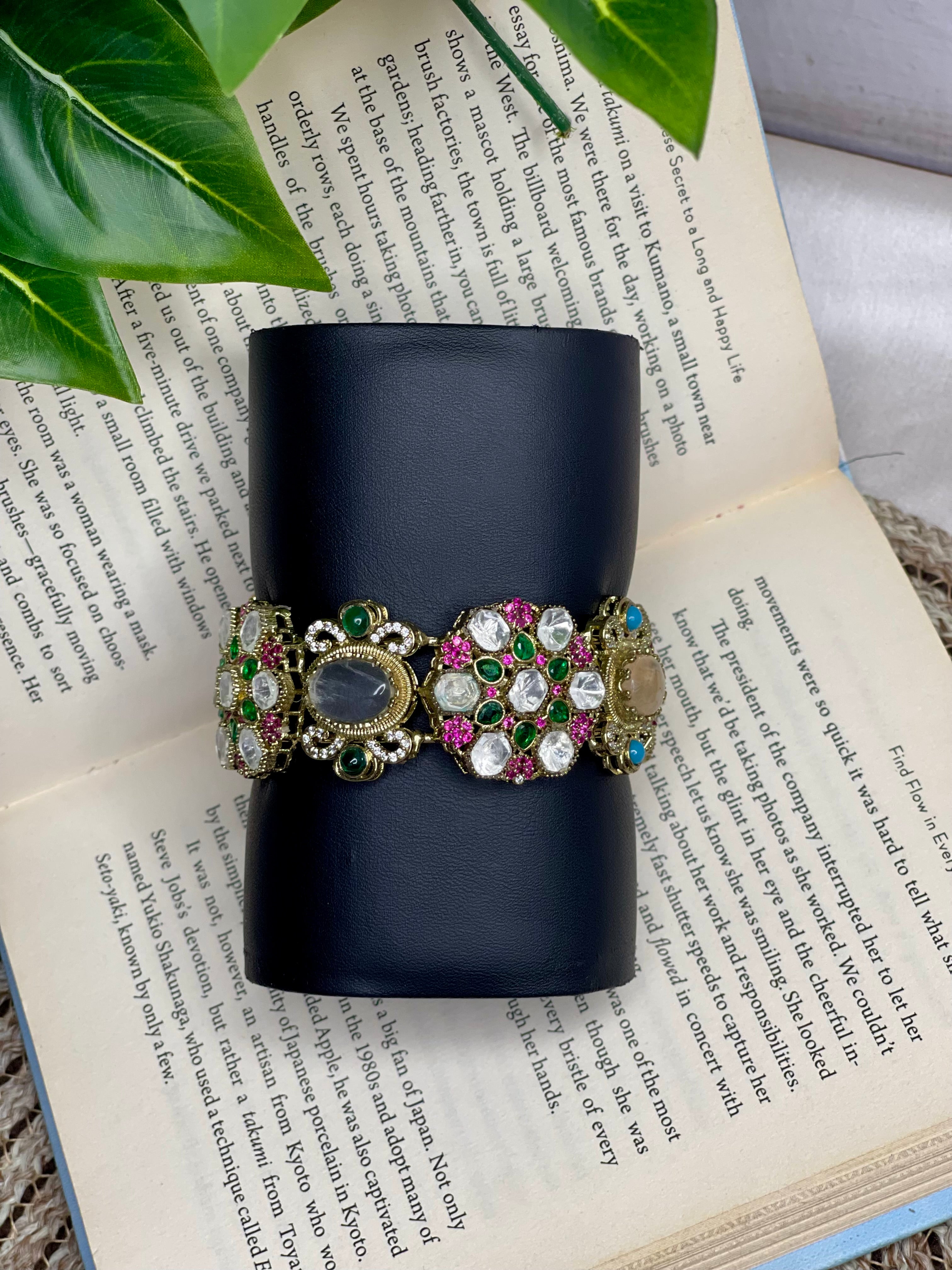 Regal Navratna Heritage Statement Cuff