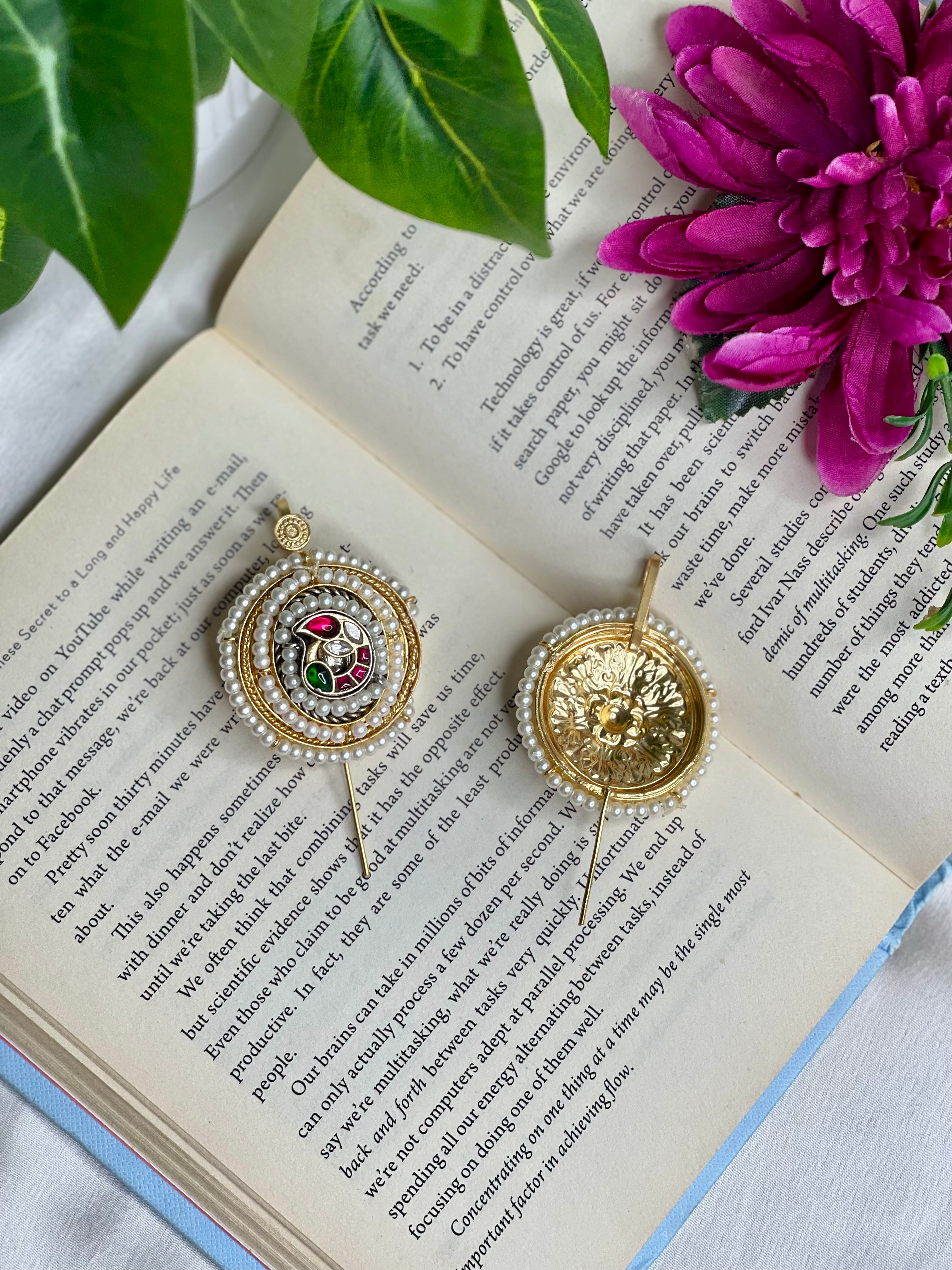 Noor Pearl Heritage Earcuff