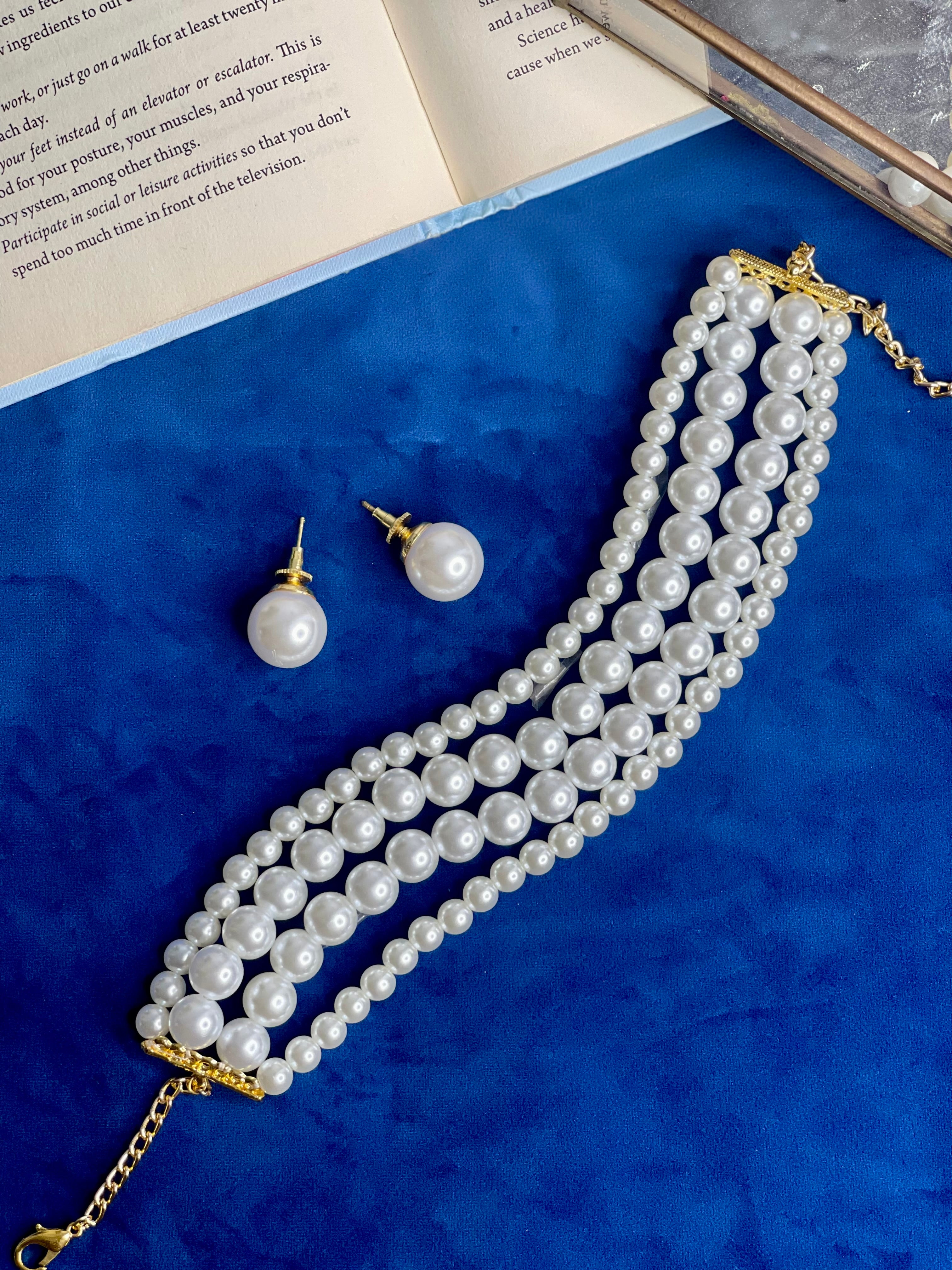 Pearl Layered Choker Set
