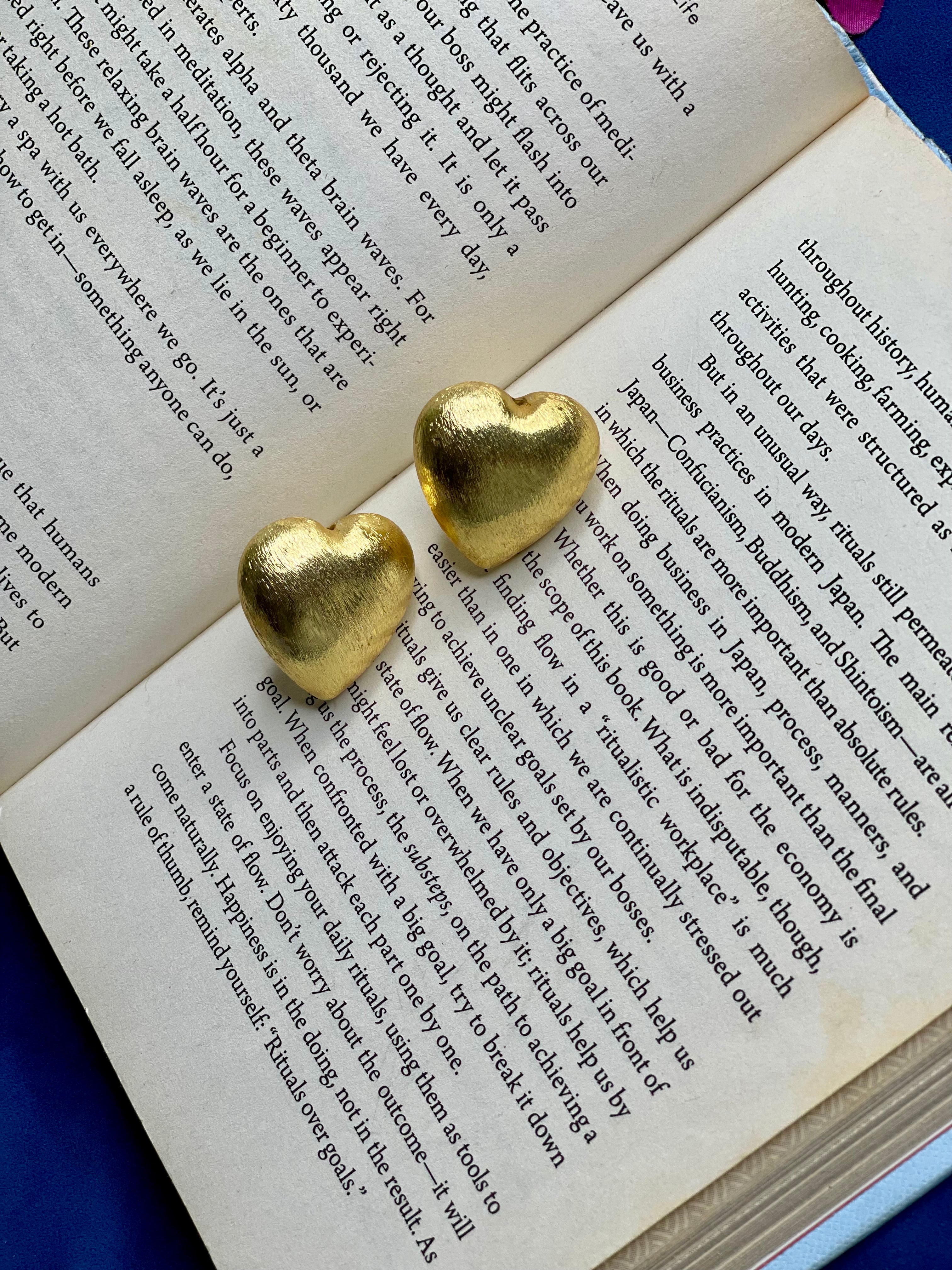 Golden Heart Pearl Statement Necklace Set