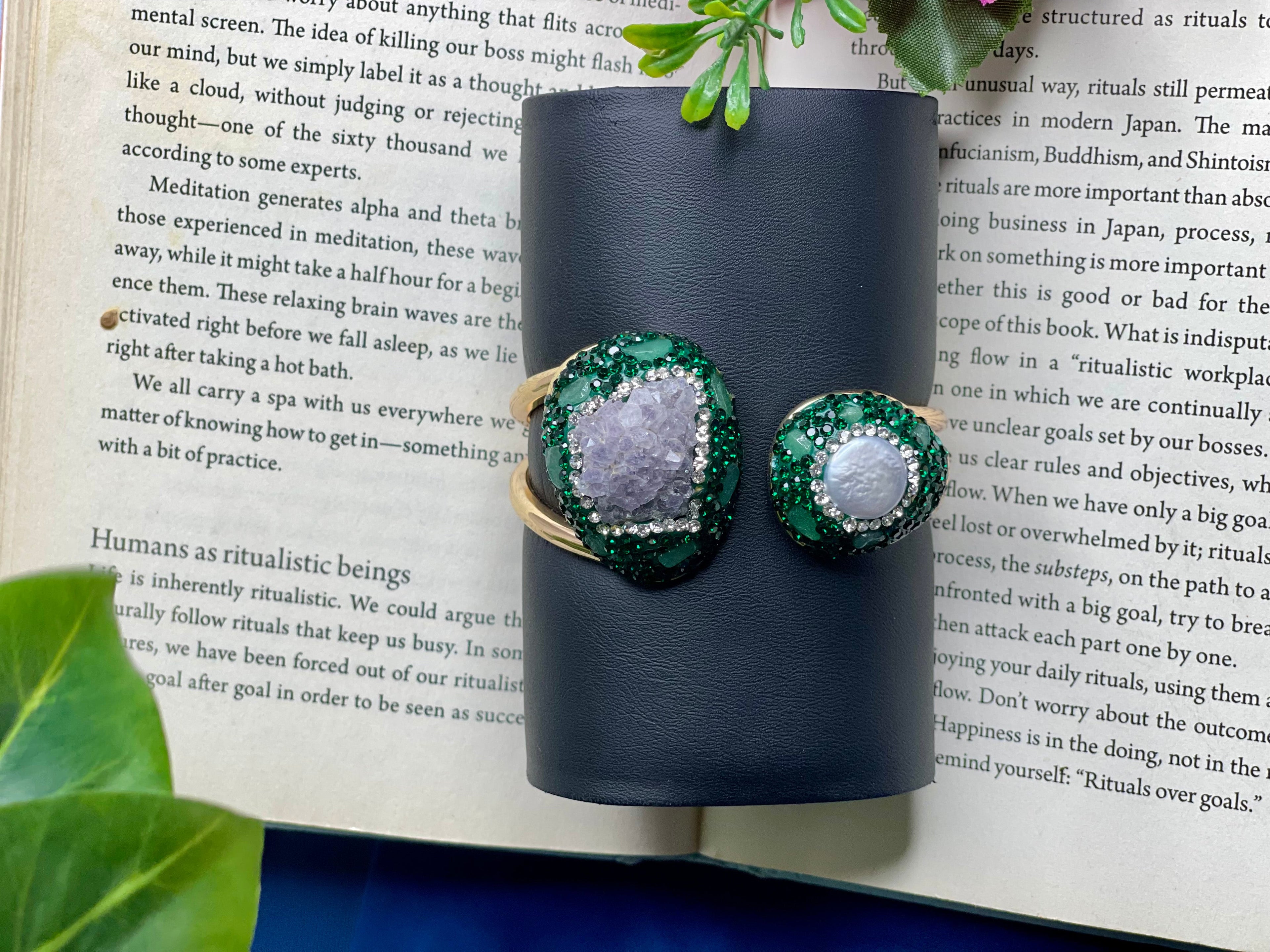 Emerald Aura Druzy Pearl handcuff