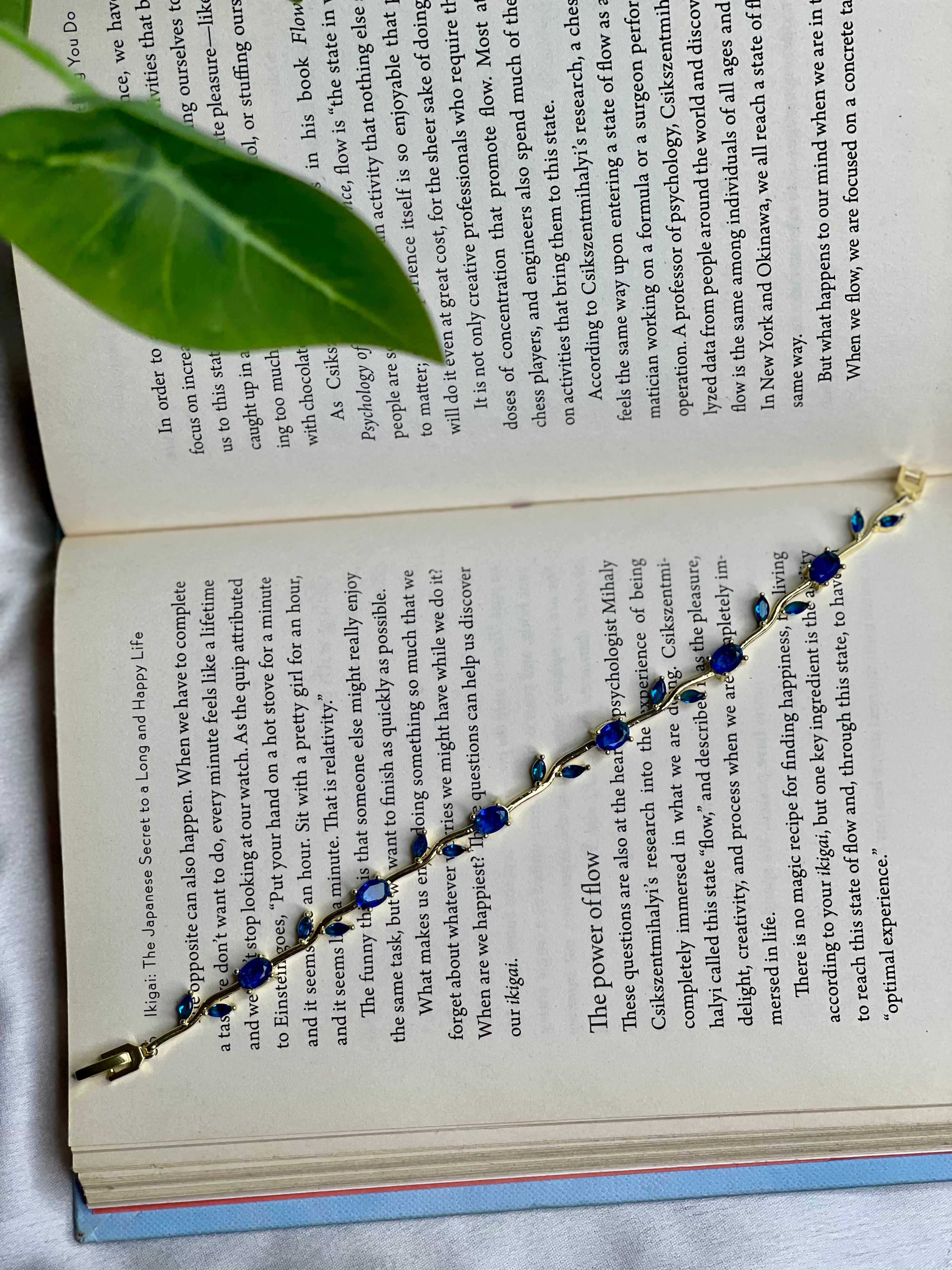 Blue Floral Tulip Bracelet