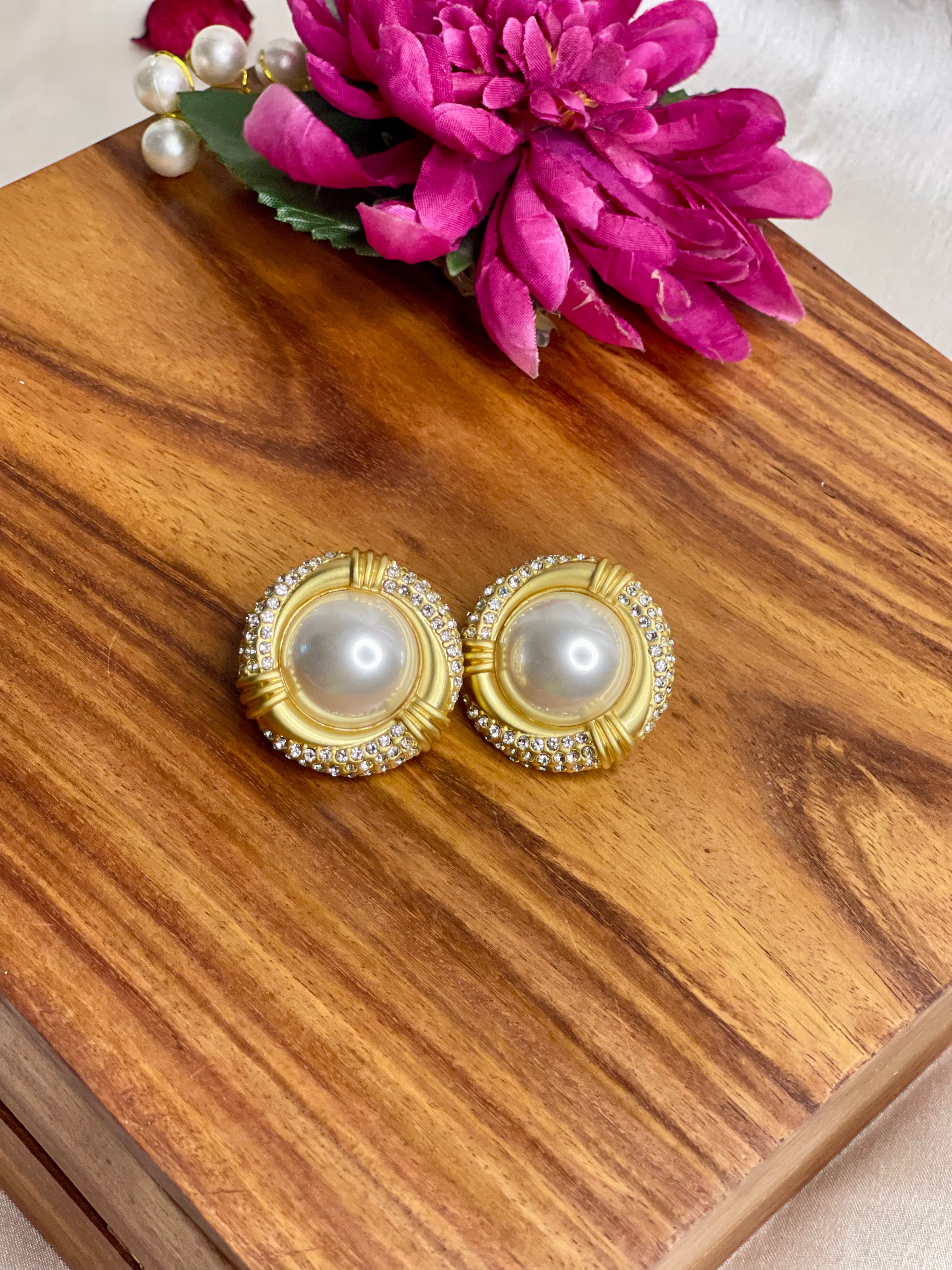 Golden Royal Clip Studs
