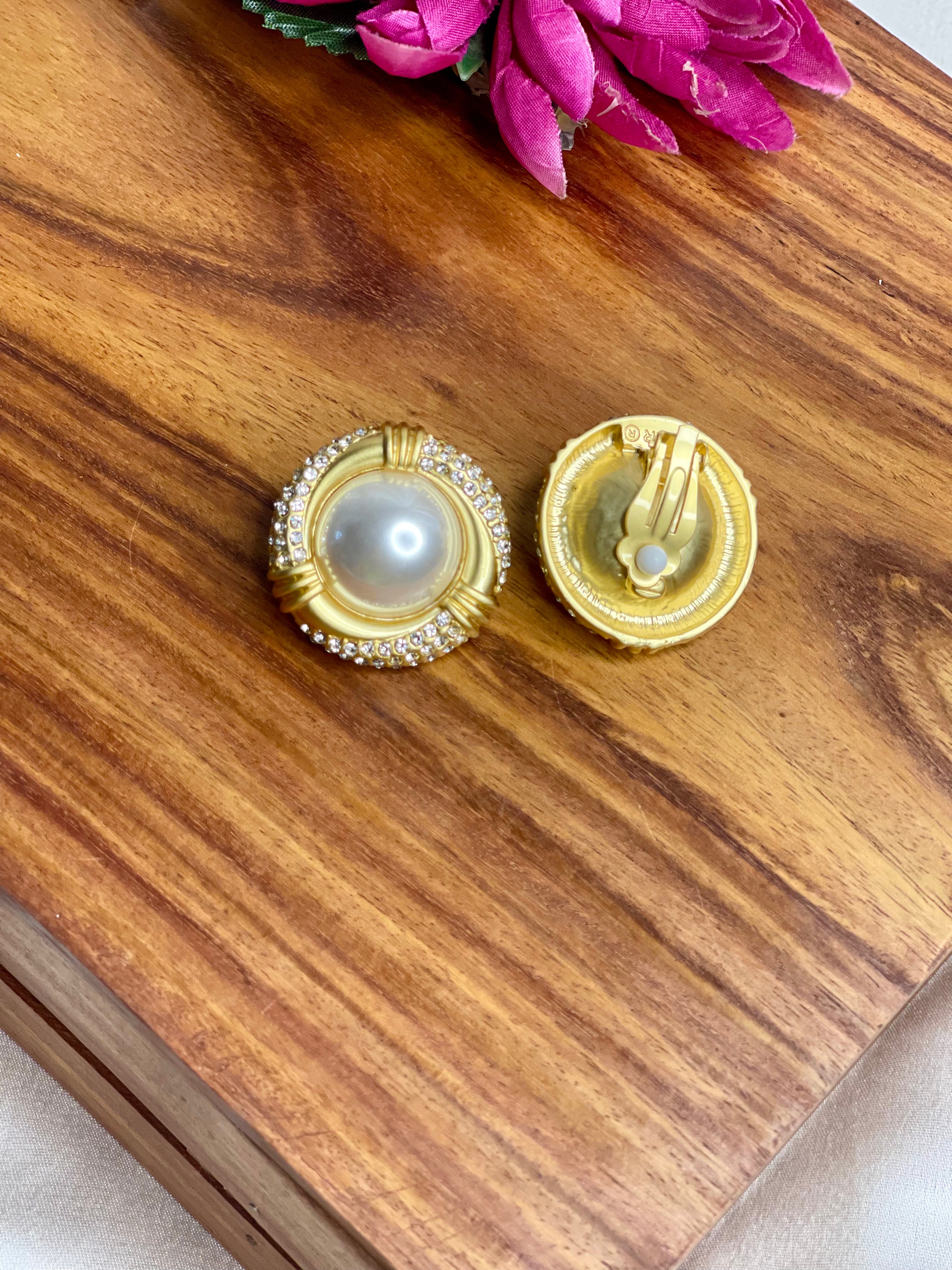 Golden Royal Clip Studs