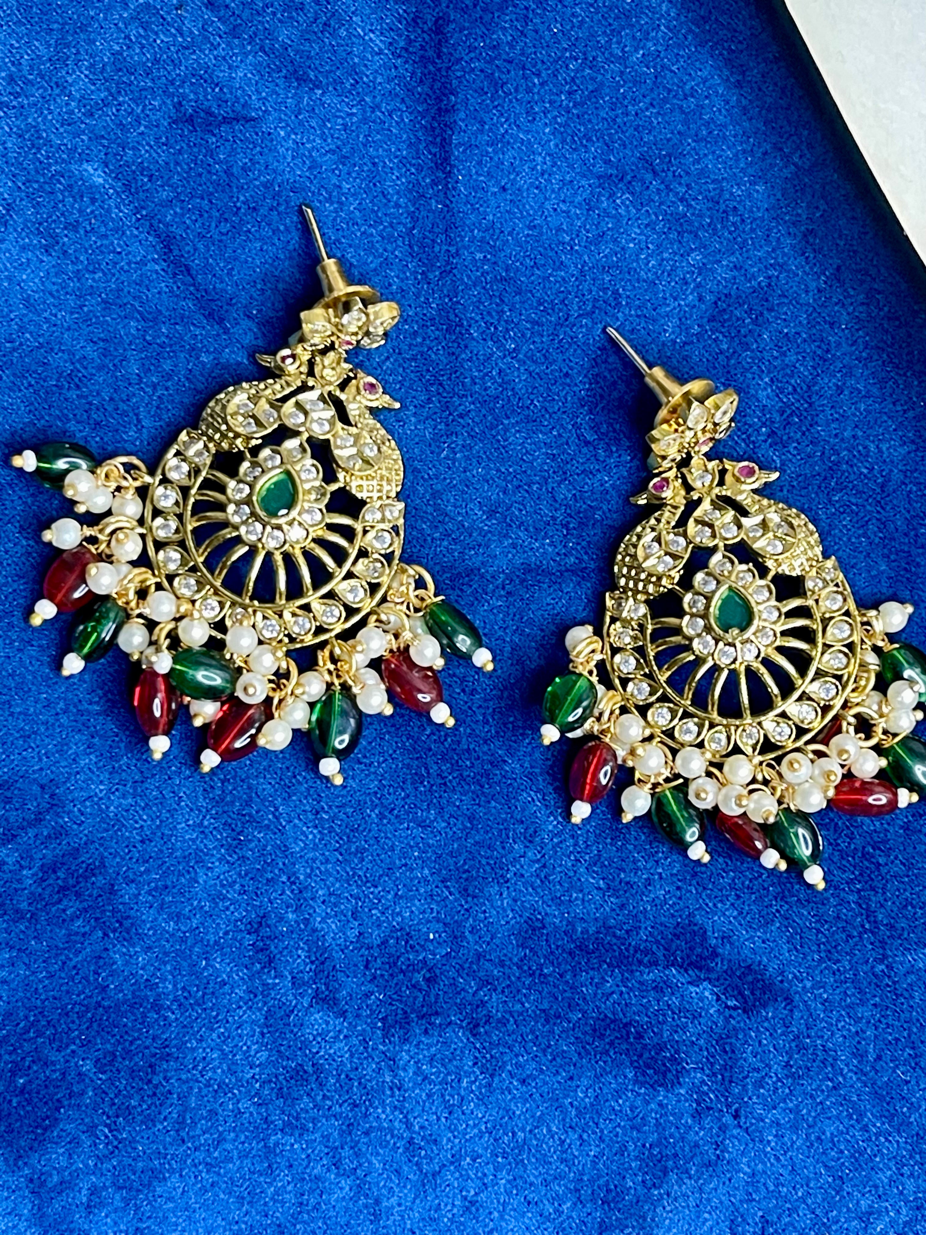 Noor Nazakat Choker Set