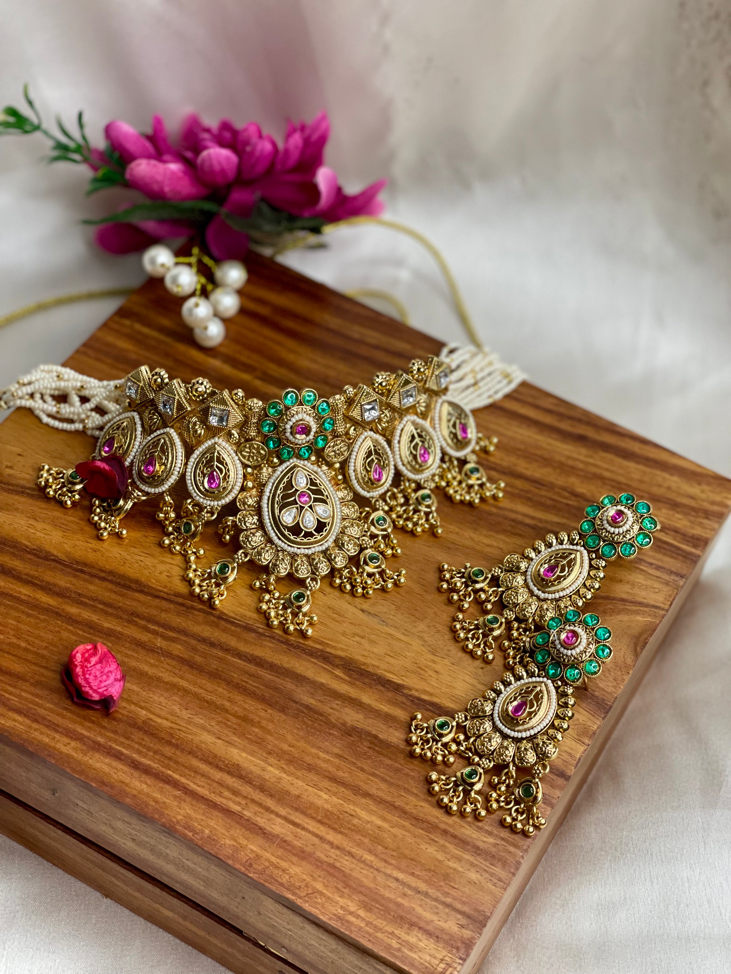 Gold Noor Mahal Choker Set