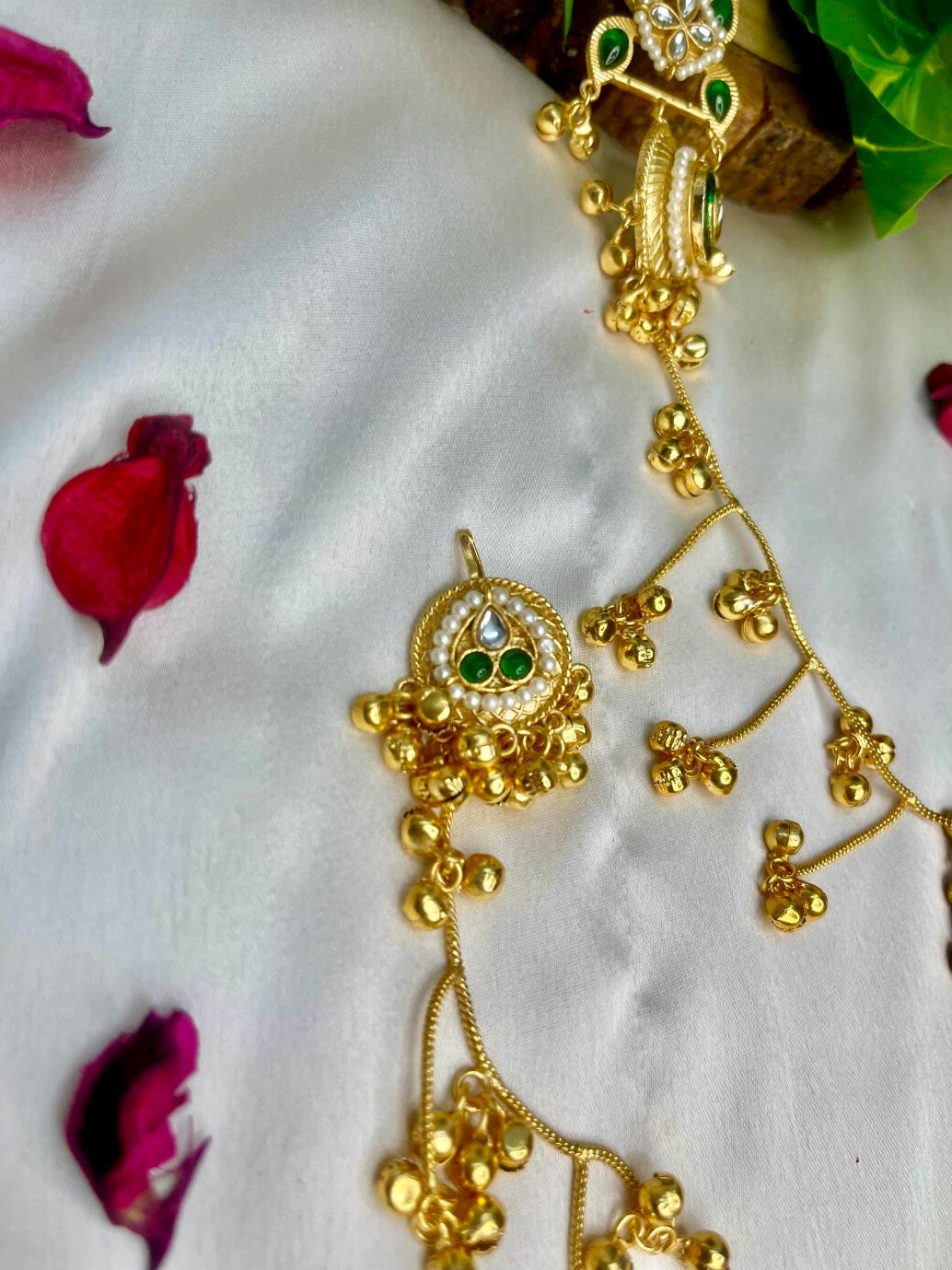 Emerald Mehfil Kashmiri Kaan Sahara Earrings