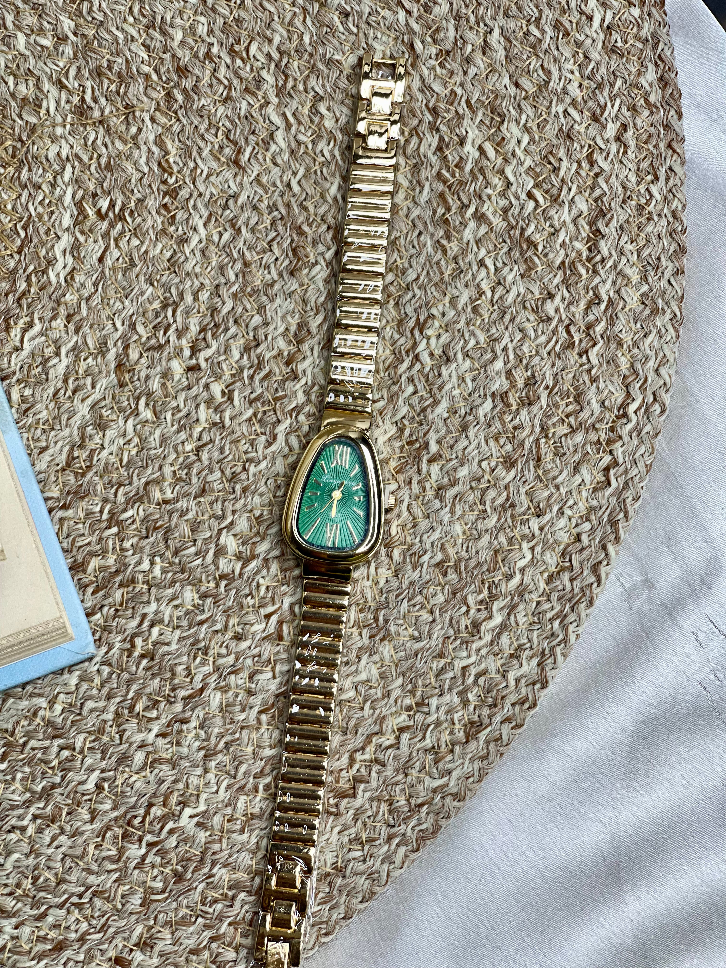 Green Vintage Royale Watch
