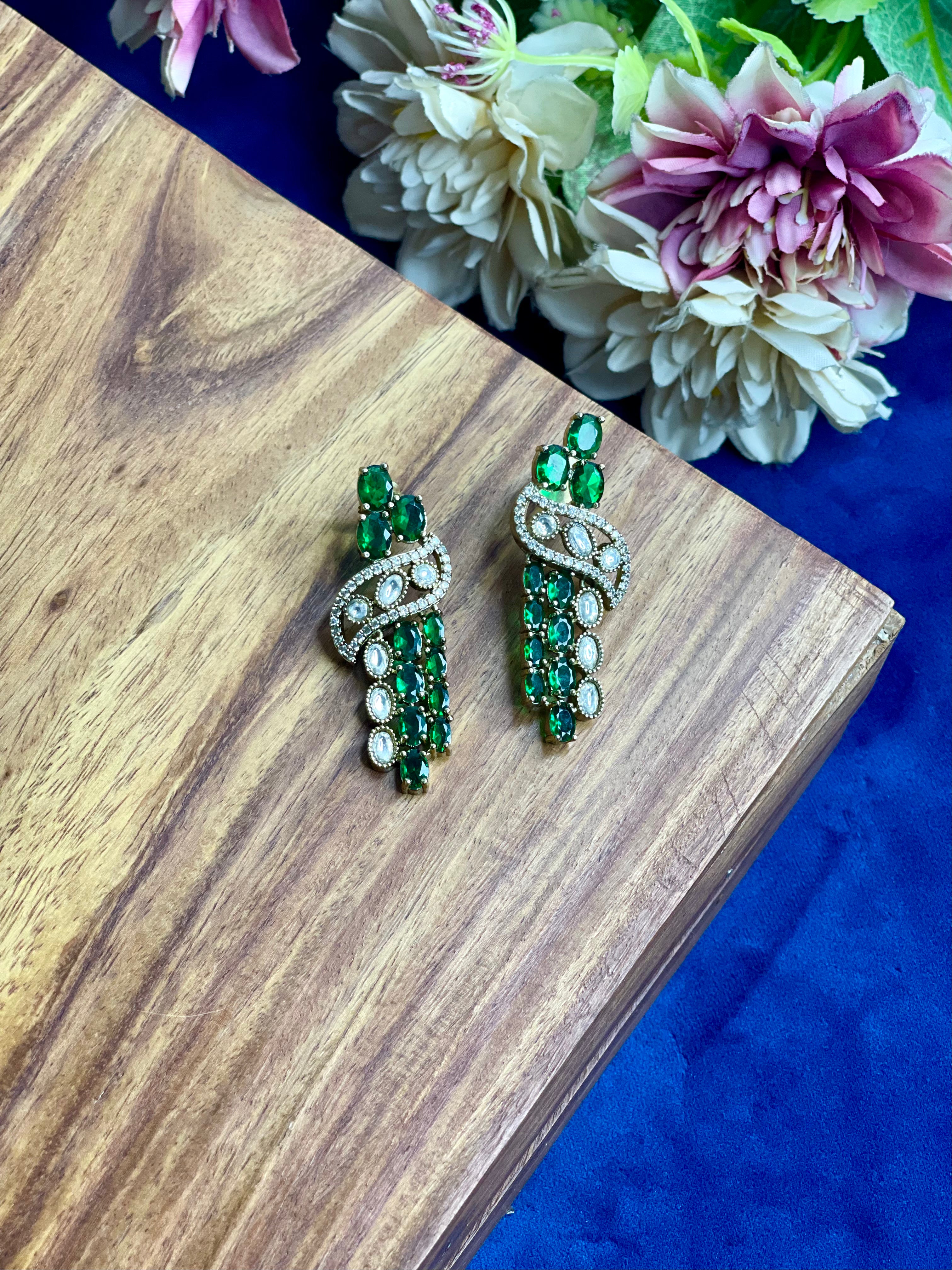 Emerald Royale Necklace Set