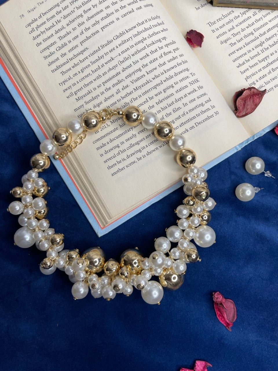 Pearl Bubble Western Necklace