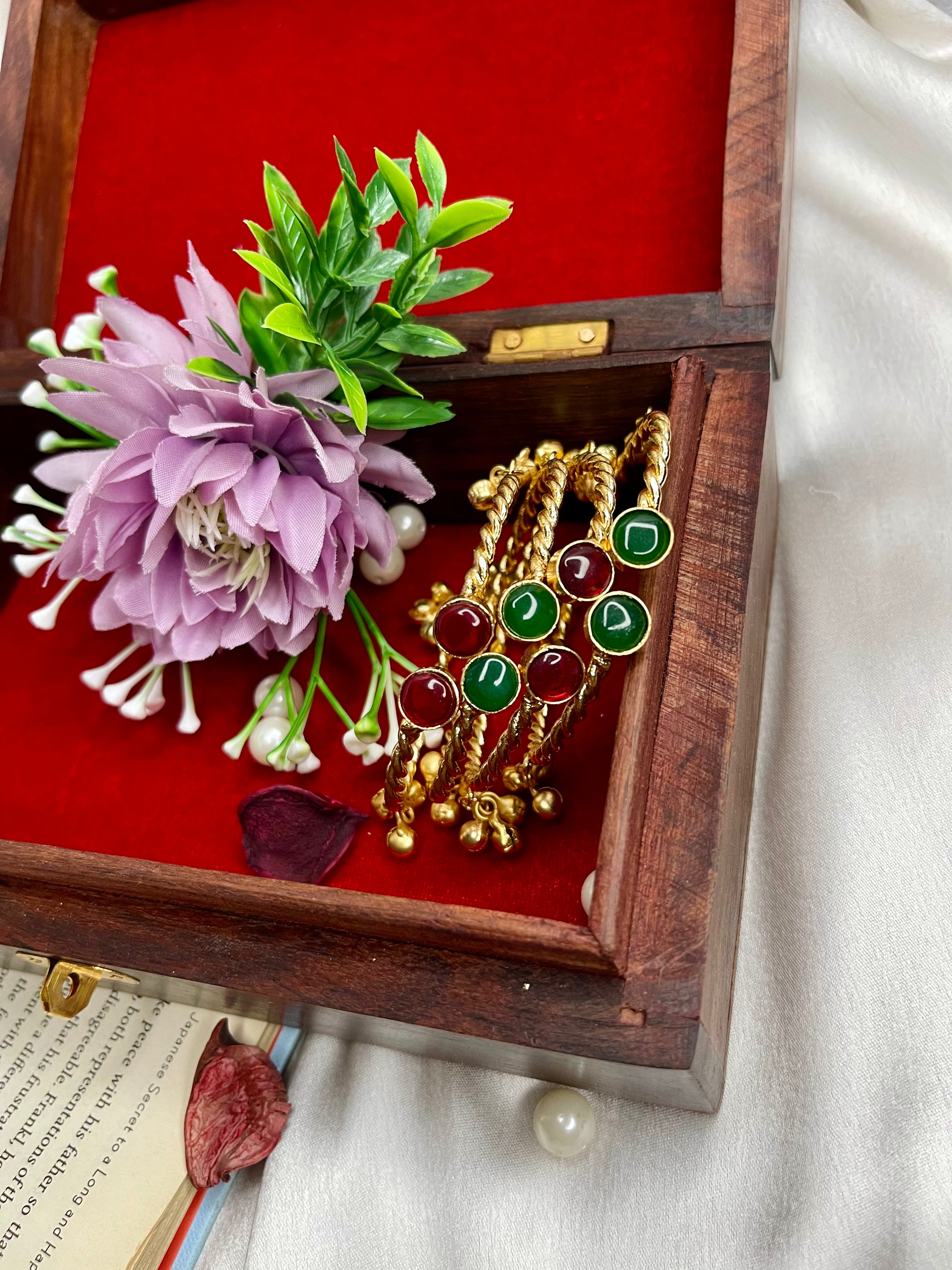 Multi Bracelet Twist Ghungroo Bangles