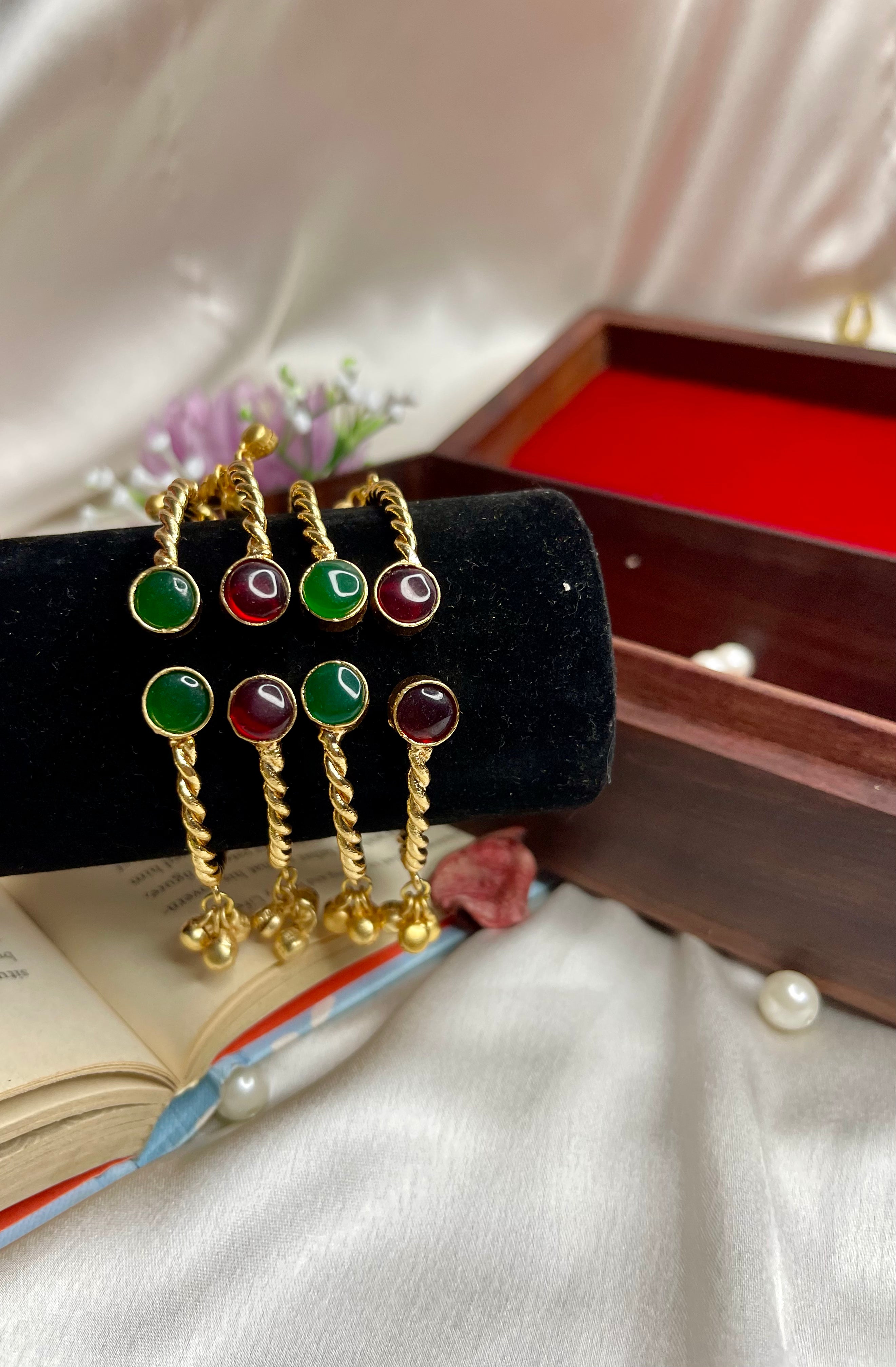 Multi Bracelet Twist Ghungroo Bangles