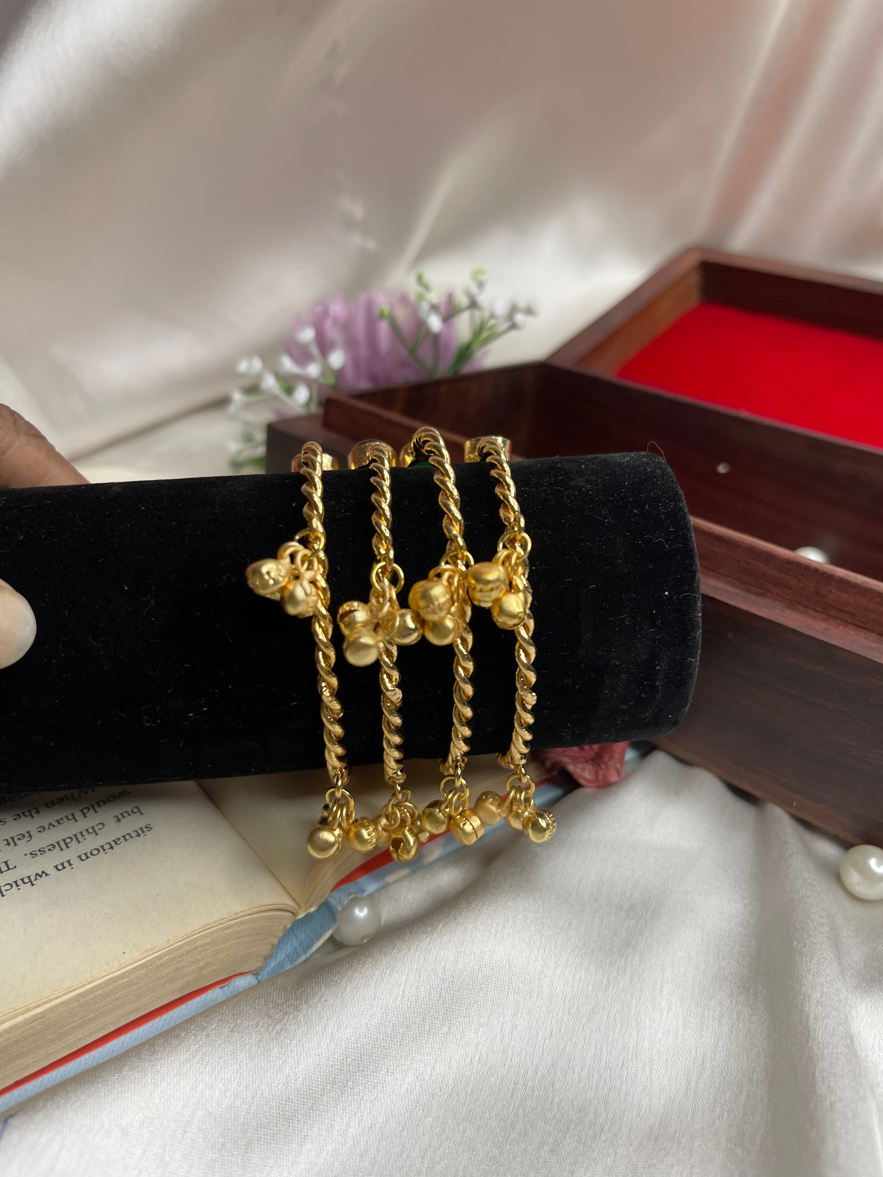 Multi Bracelet Twist Ghungroo Bangles