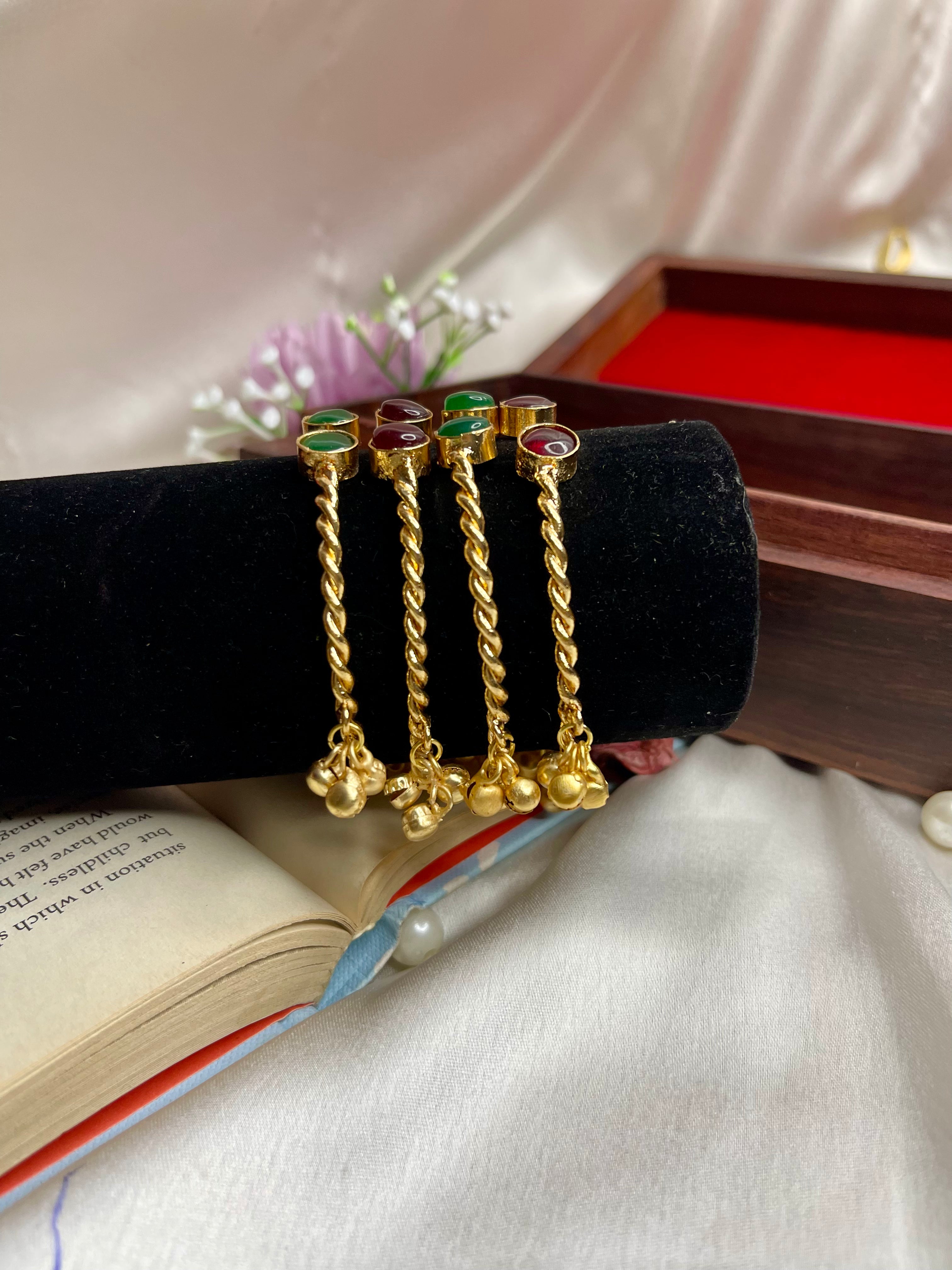 Multi Bracelet Twist Ghungroo Bangles