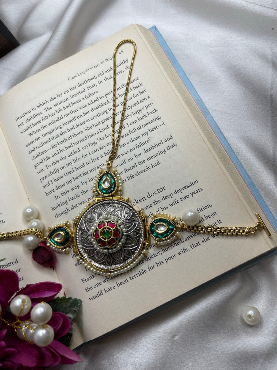 ⁠Emerald Rajwadi Fusion Hathphool