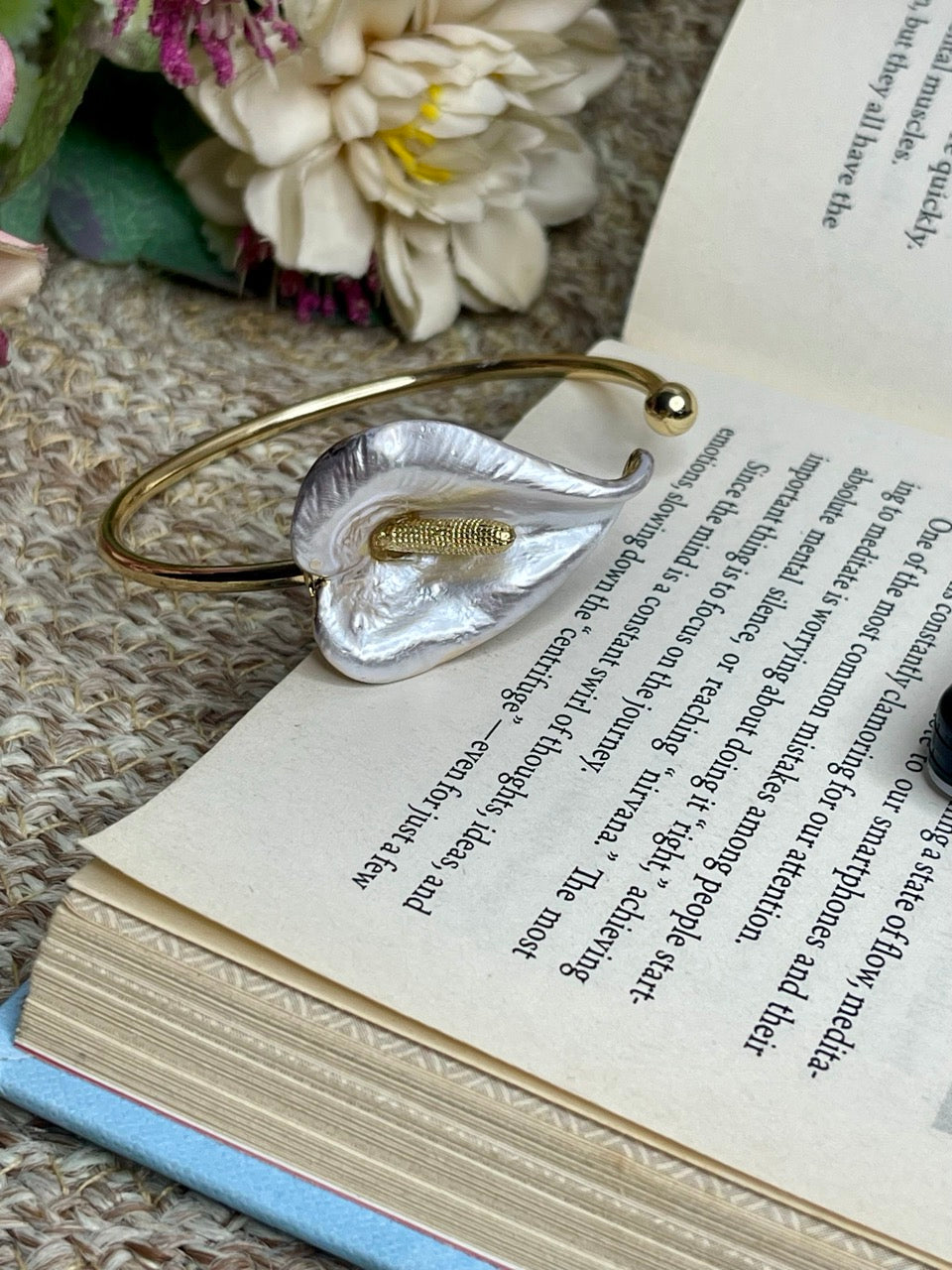 Ivory Lily Turkish Handcuff