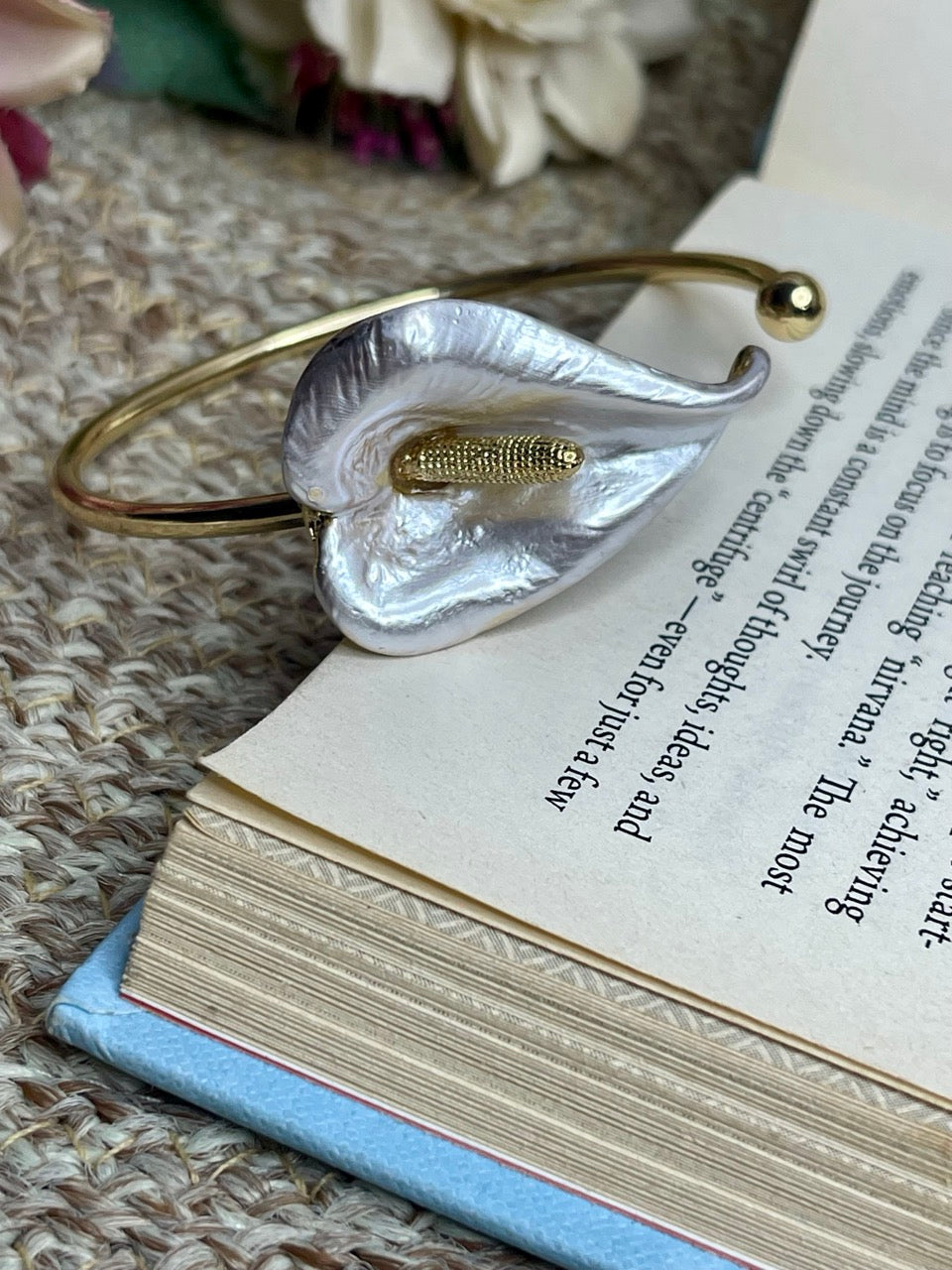 Ivory Lily Turkish Handcuff