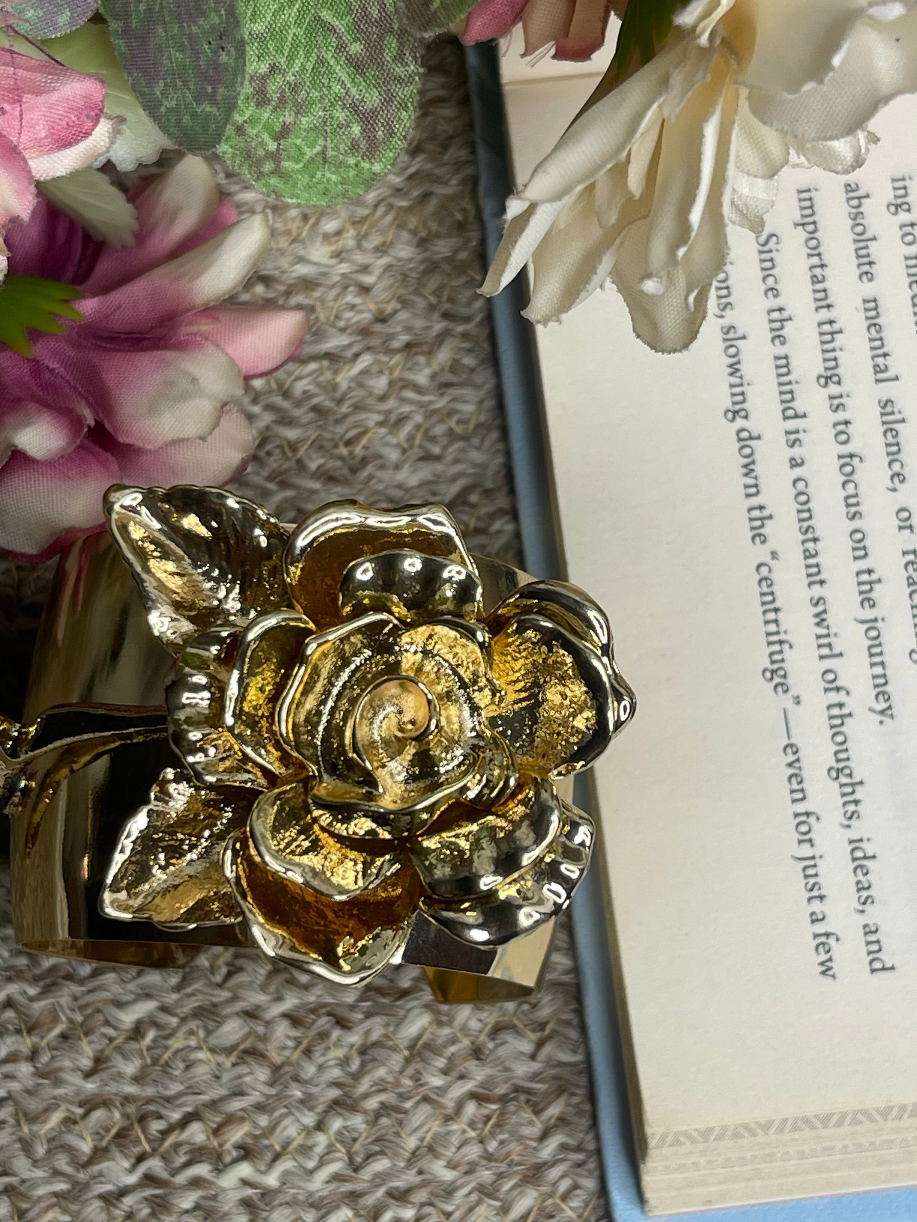Golden Rose Handcuff