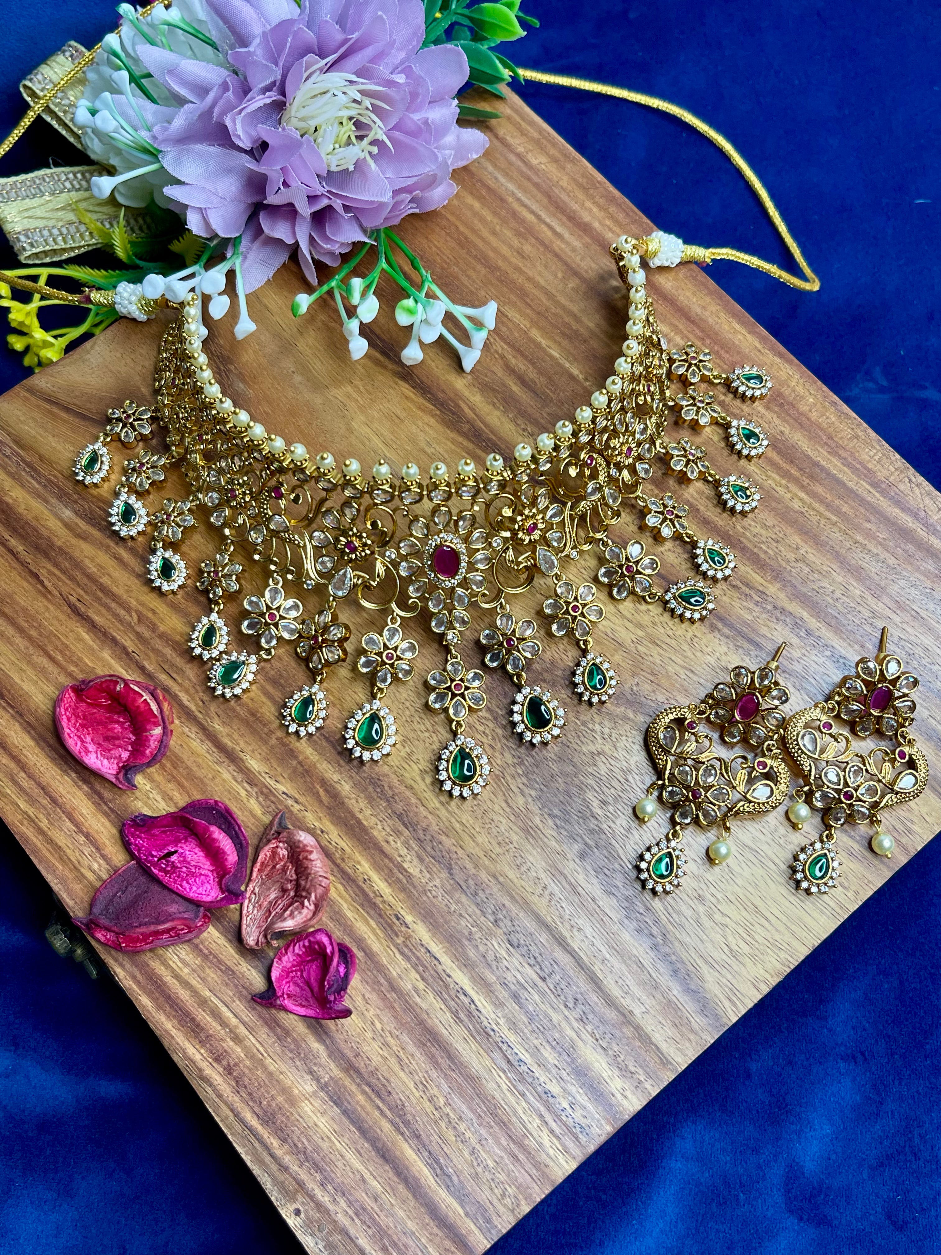 Gold Floral Kundan Pearl Choker