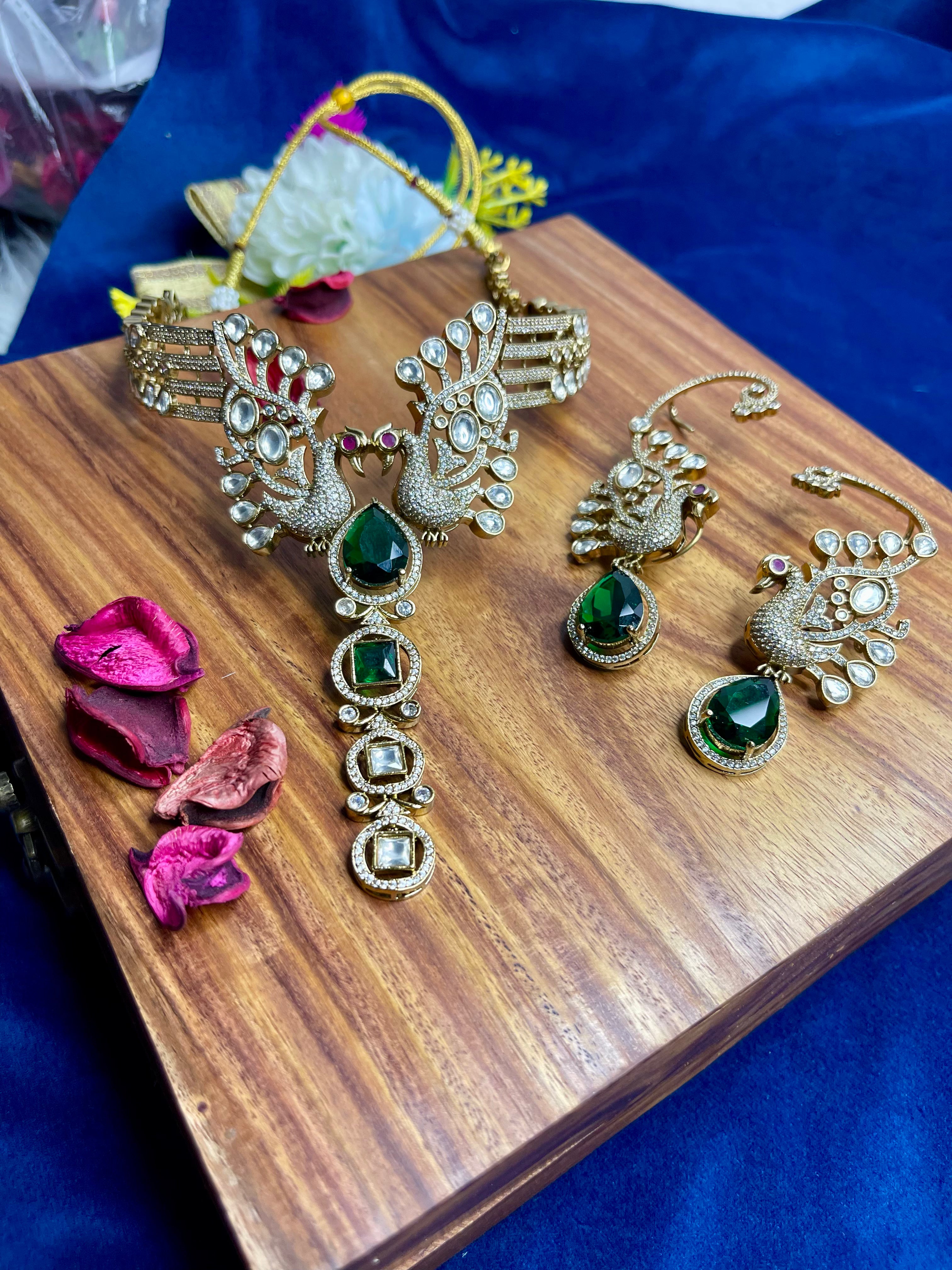 Emerald Peacock Statement Choker Set