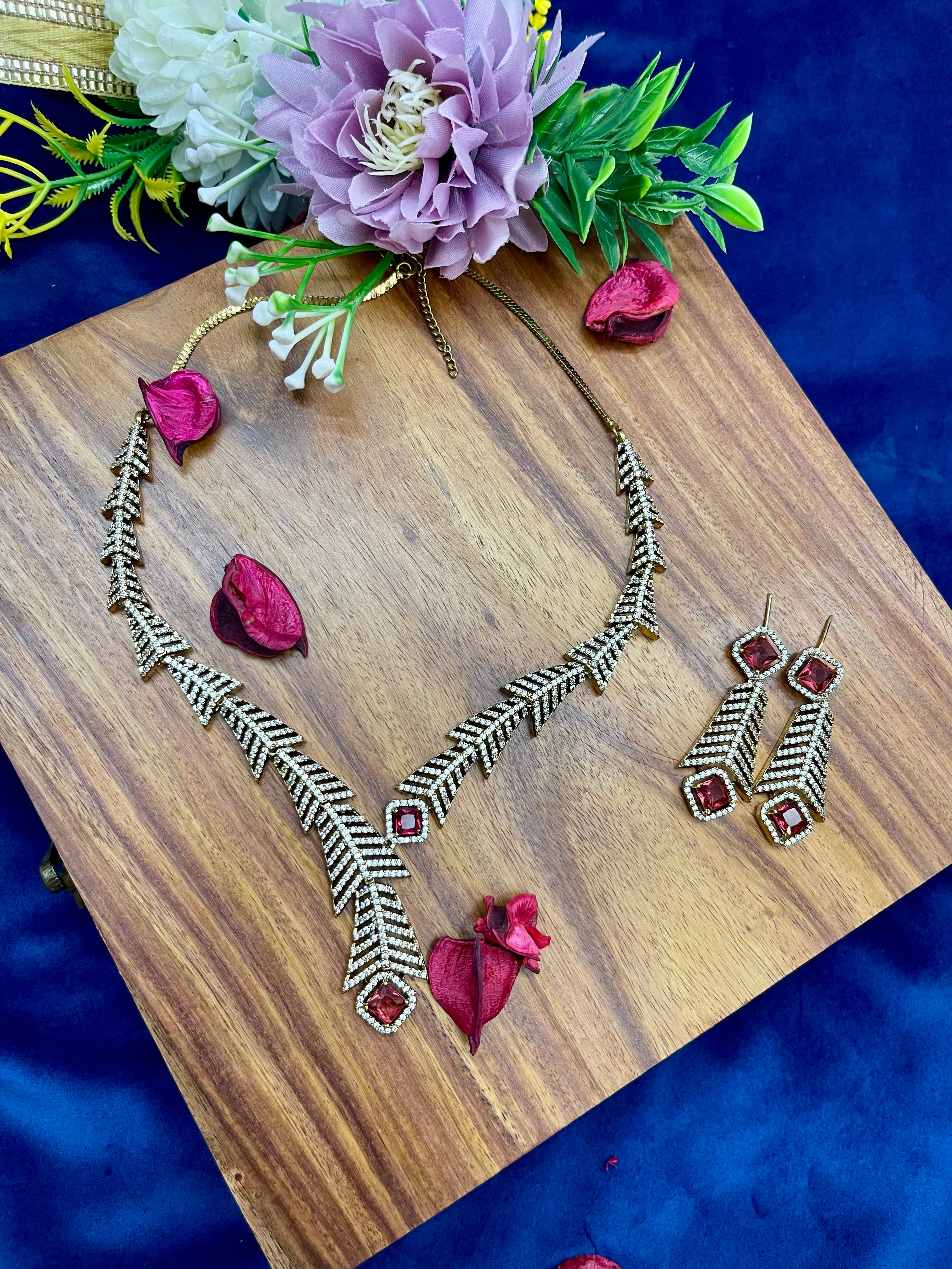 Red Zigzag AD Necklace Set