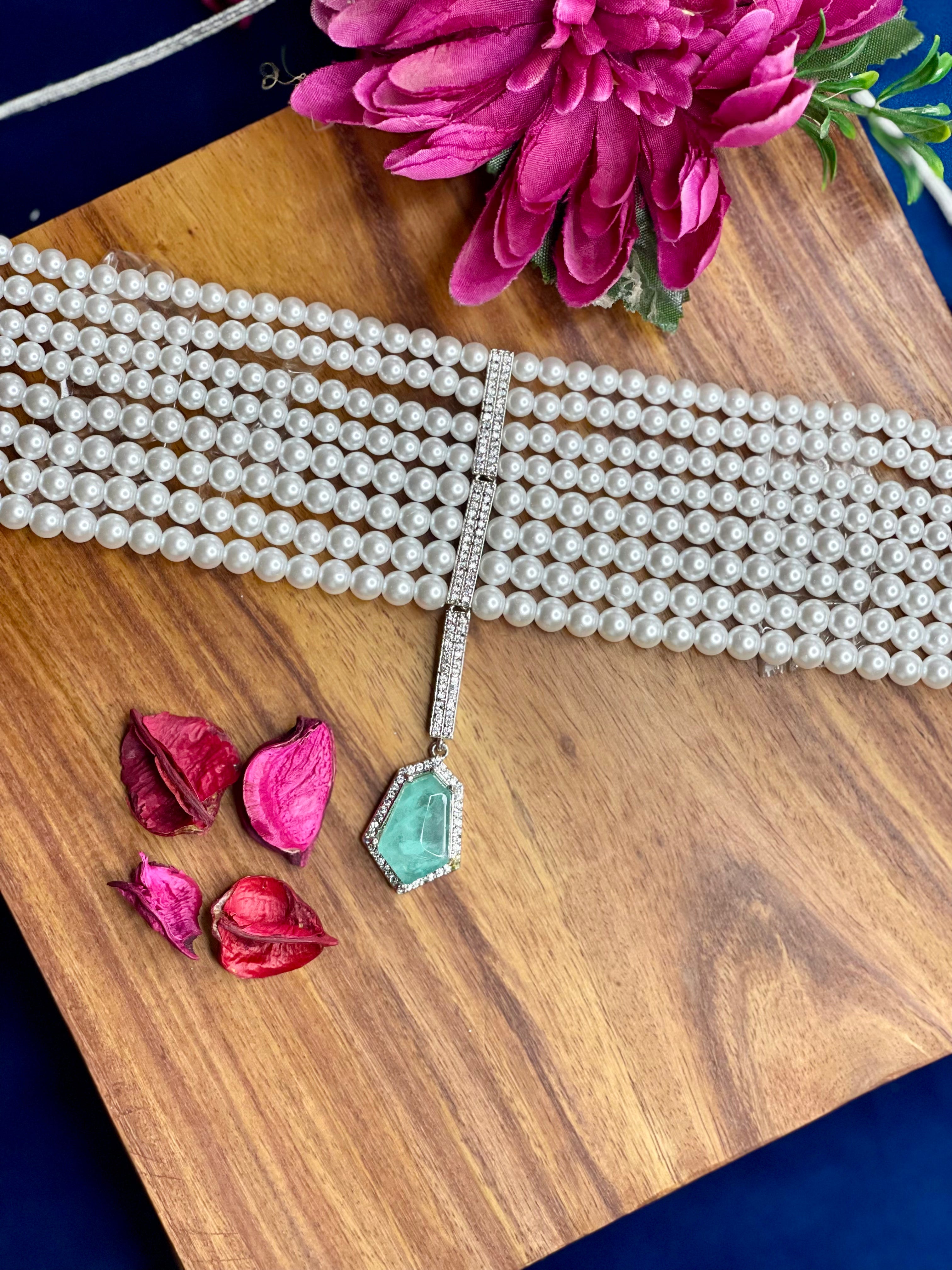 Mint Multi-Layer Pearl Drop Necklace Set